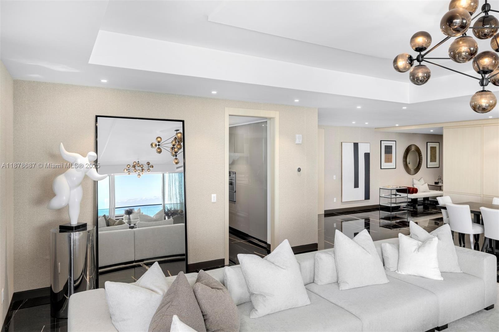 image Fendi Château Residences13
