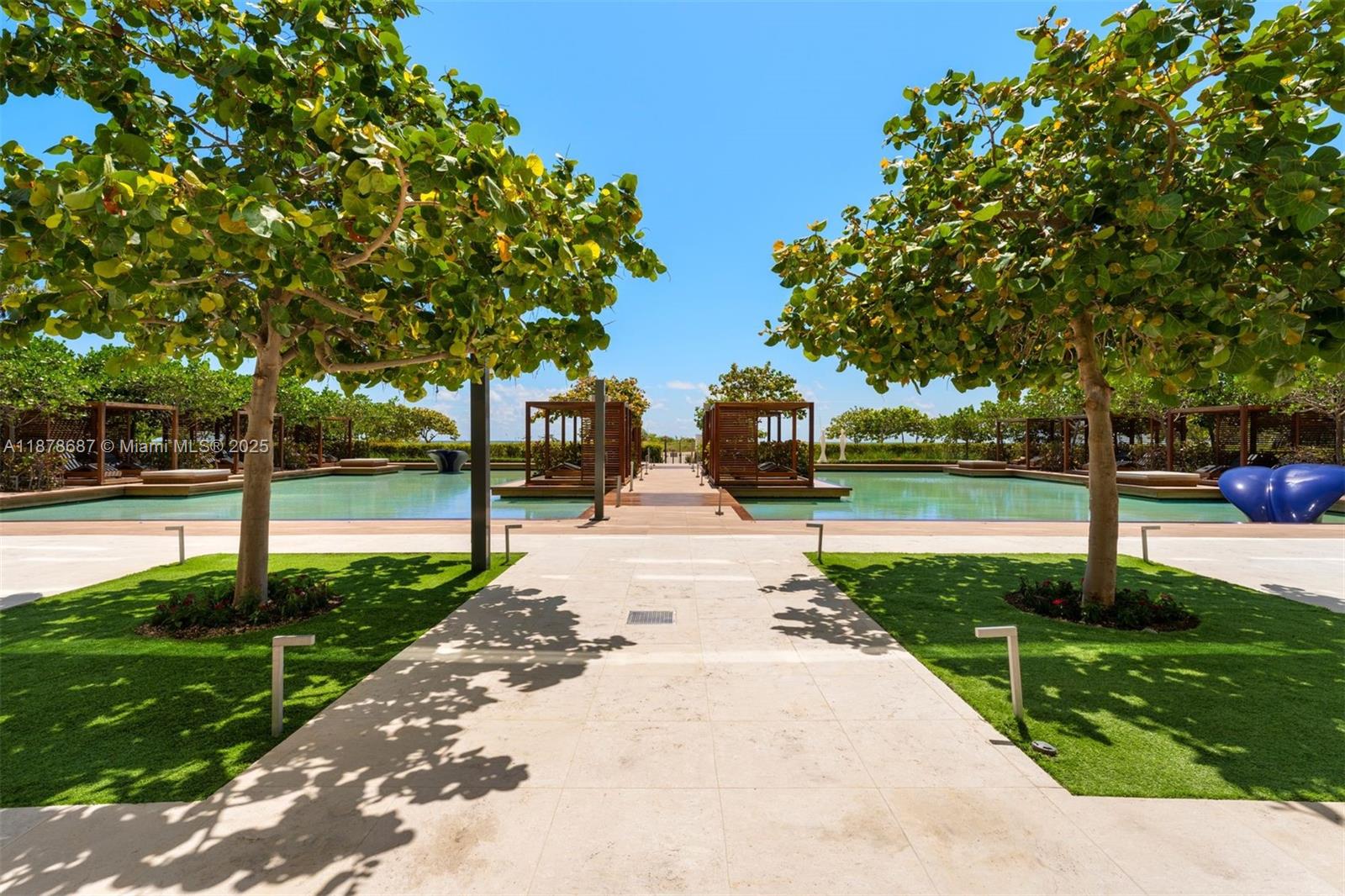 image Fendi Château Residences43
