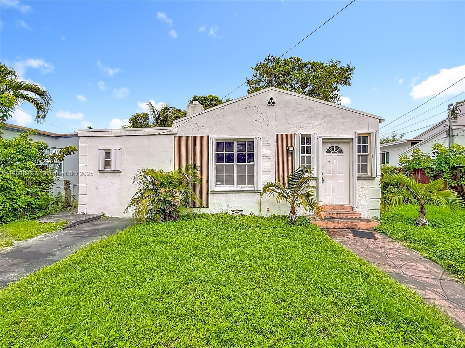 47 NW 49th St