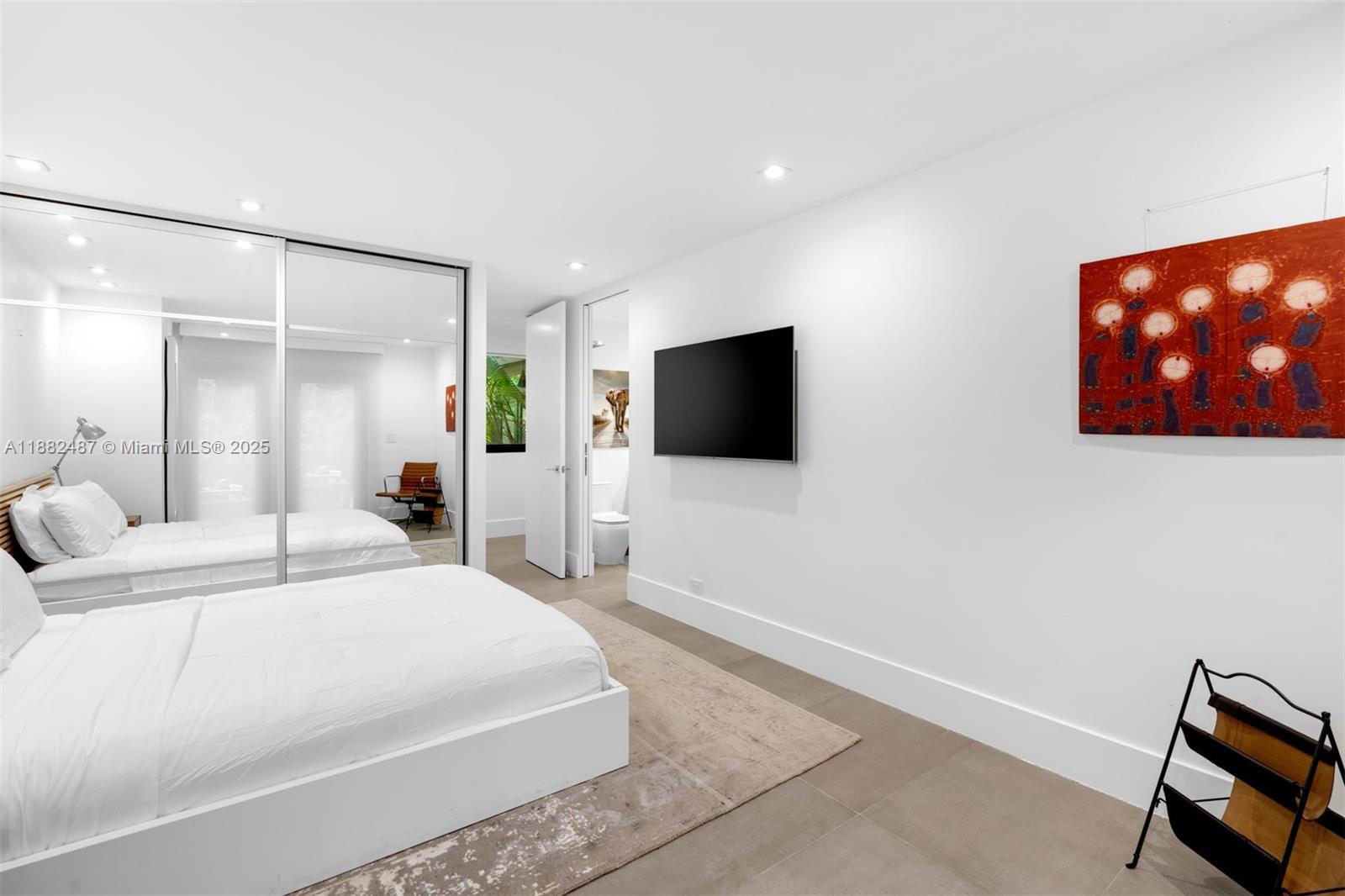 2815 Regatta Ave #1 A Miami Beach, FL 33140