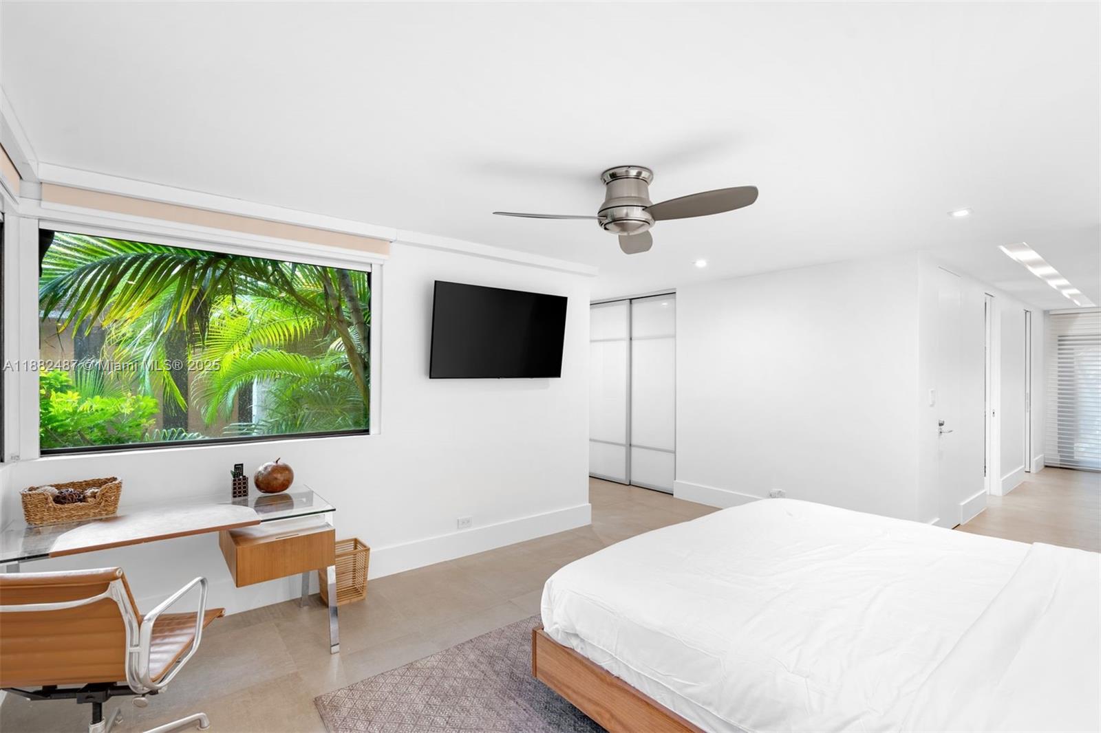 2815 Regatta Ave #1 A Miami Beach, FL 33140