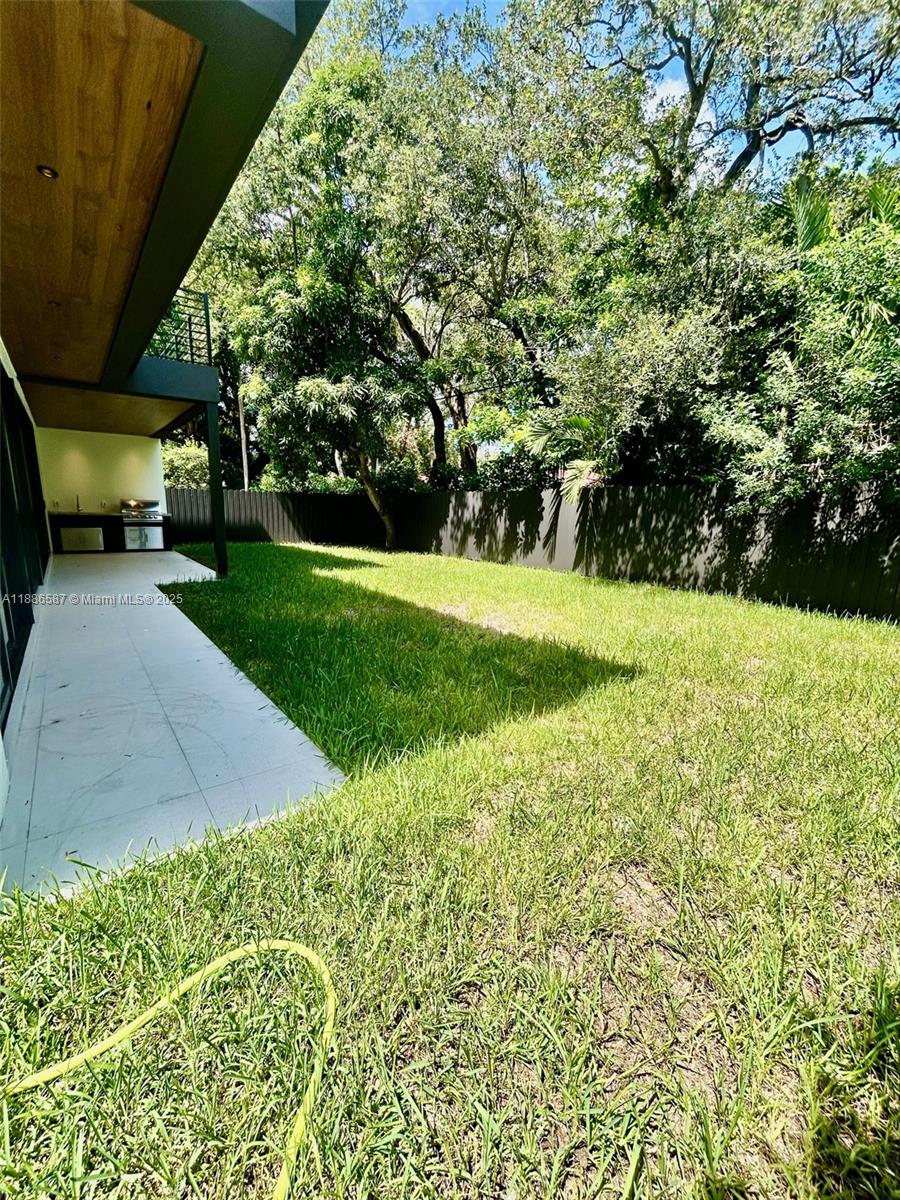 741 NE 70th St Miami, FL 33138