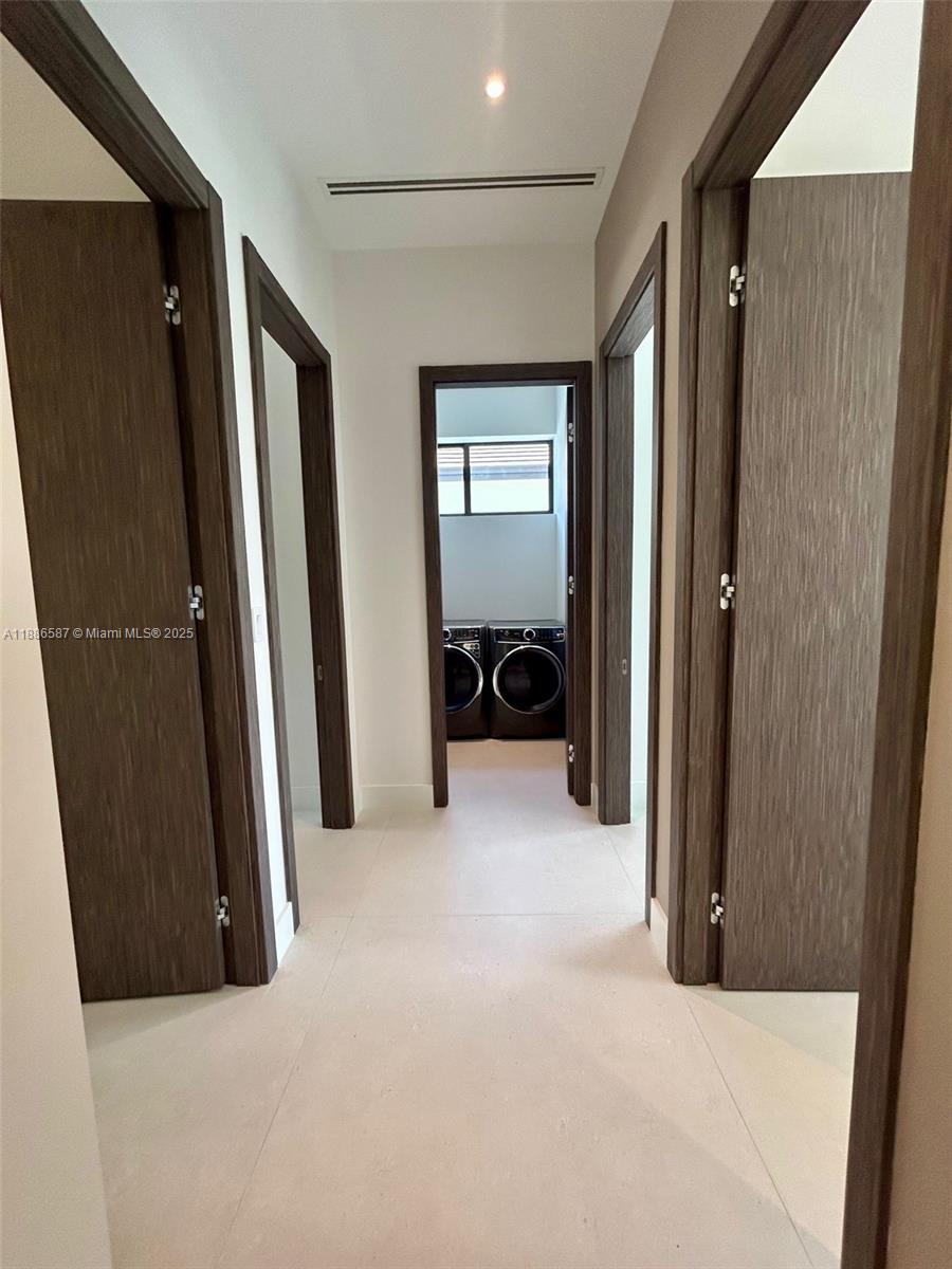 741 NE 70th St Miami, FL 33138