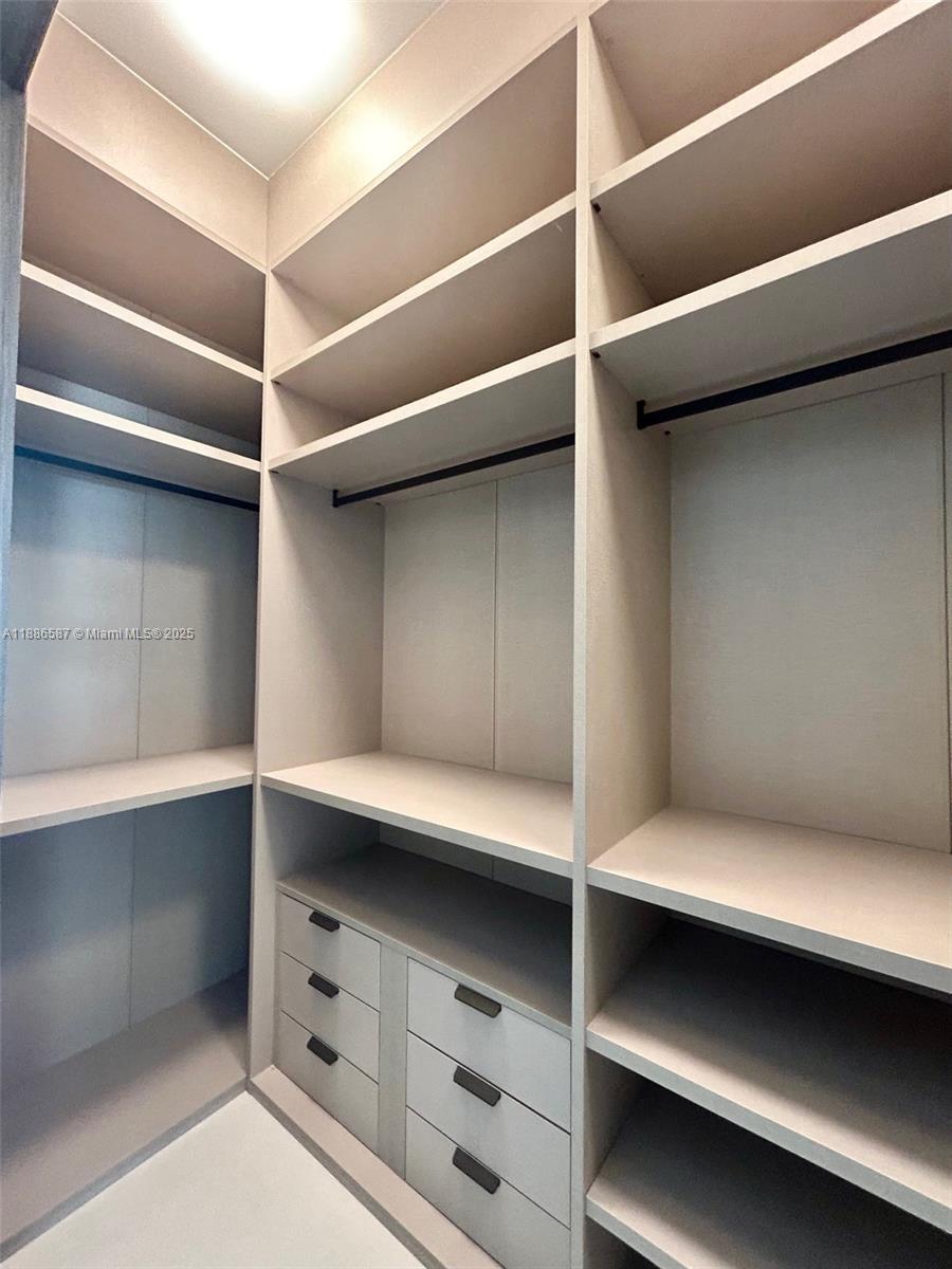 741 NE 70th St Miami, FL 33138