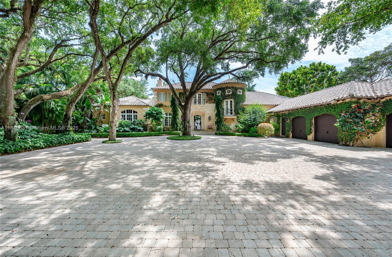 4790 SW 78th St Miami, FL 33143 4790 SW 78th St Miami, FL 33143