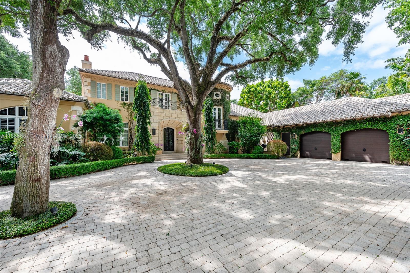 4790 SW 78th St Miami, FL 33143 4790 SW 78th St Miami, FL 33143
