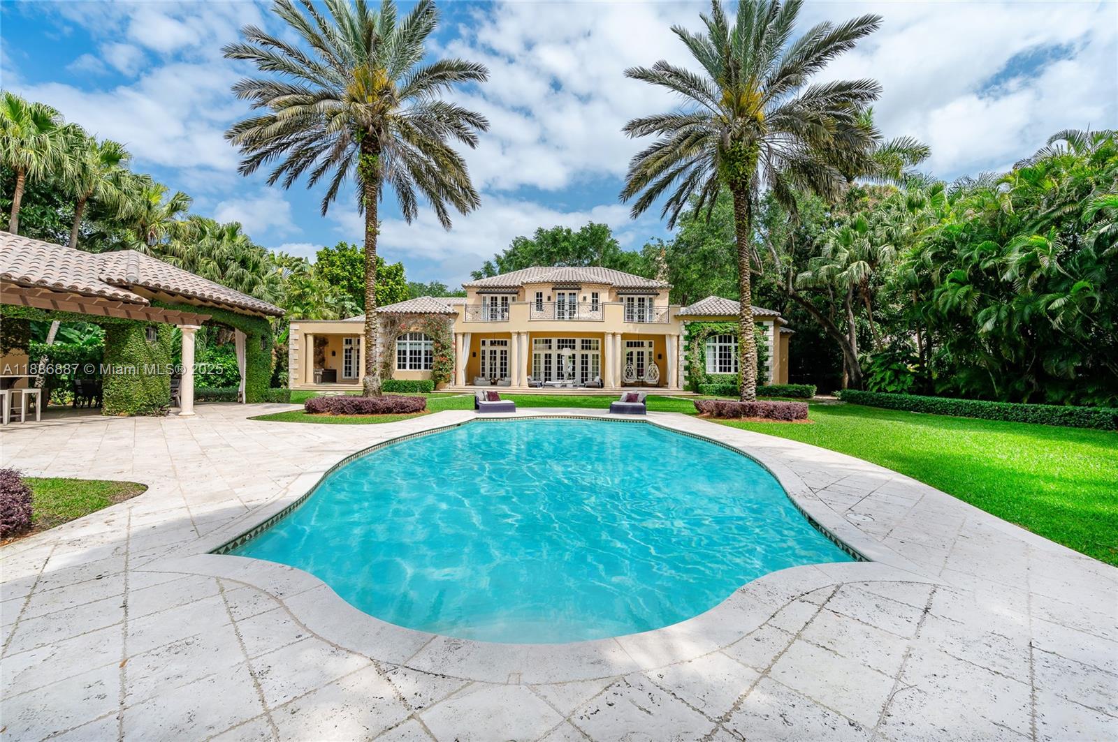 4790 SW 78th St Miami, FL 33143 4790 SW 78th St Miami, FL 33143