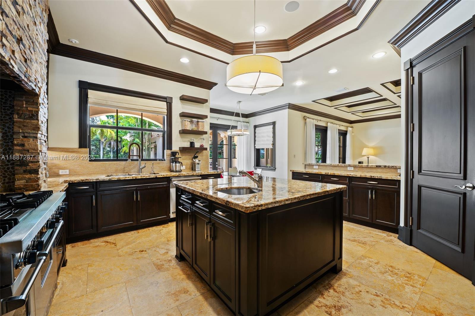 9601 SW 60th Ct Pinecrest, FL 33156