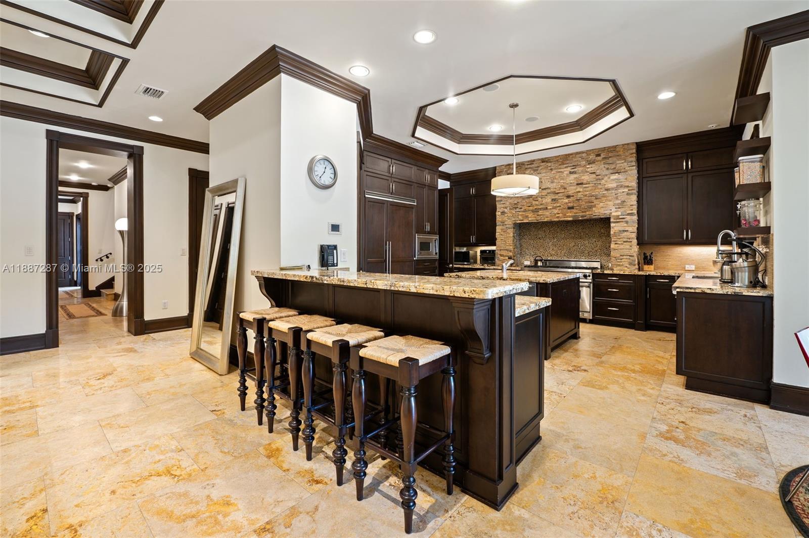 9601 SW 60th Ct Pinecrest, FL 33156