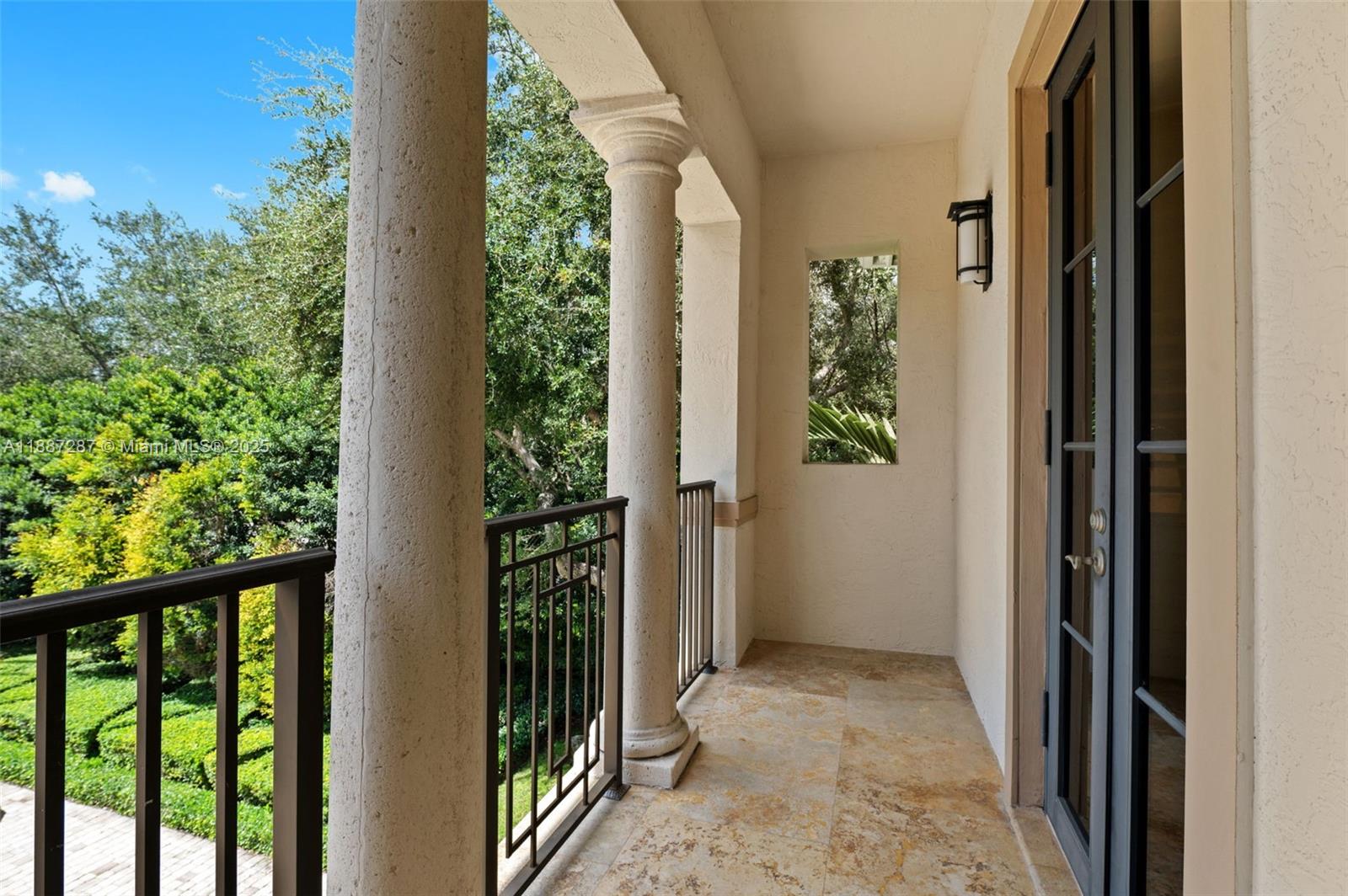 9601 SW 60th Ct Pinecrest, FL 33156