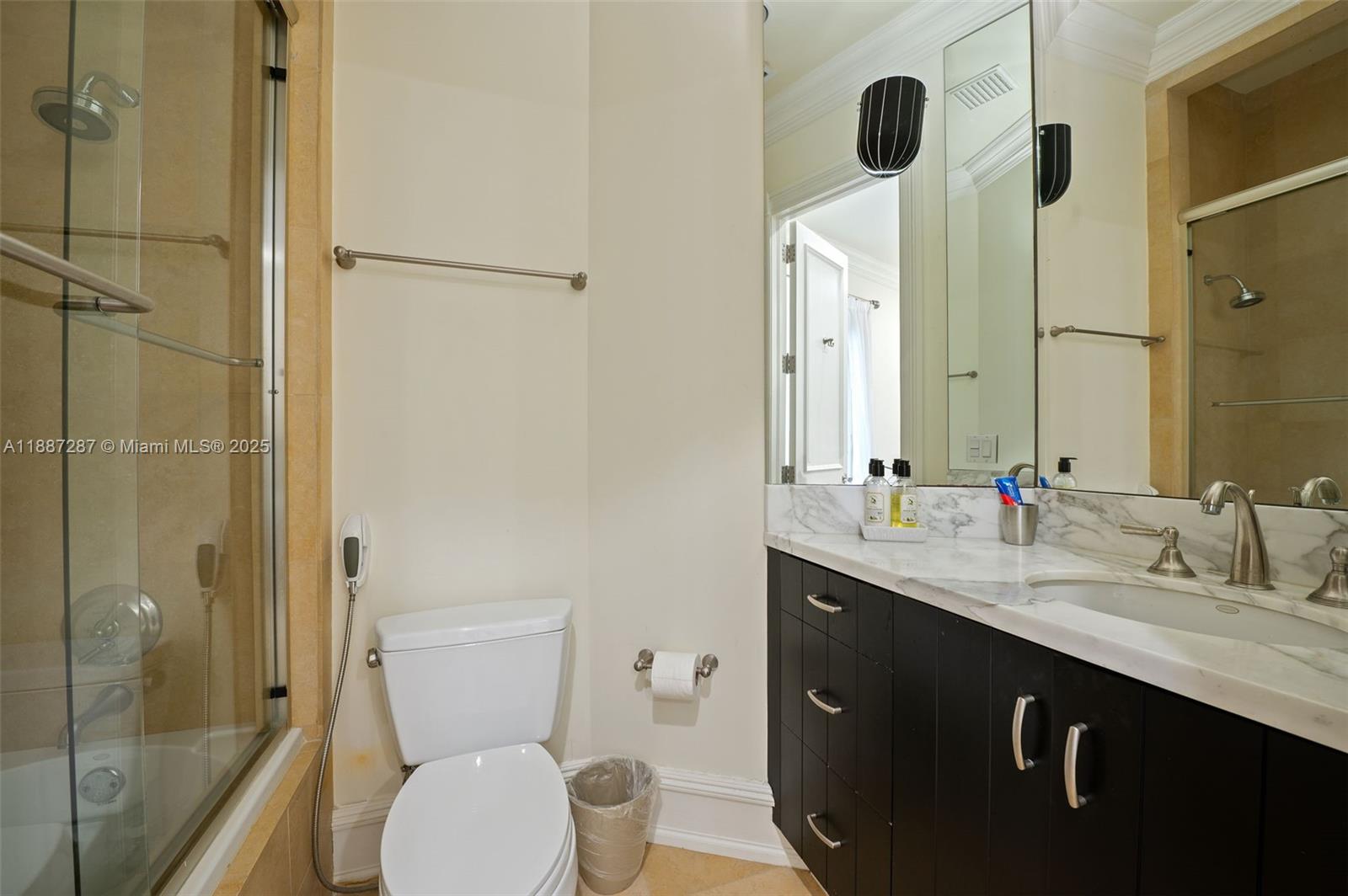 9601 SW 60th Ct Pinecrest, FL 33156