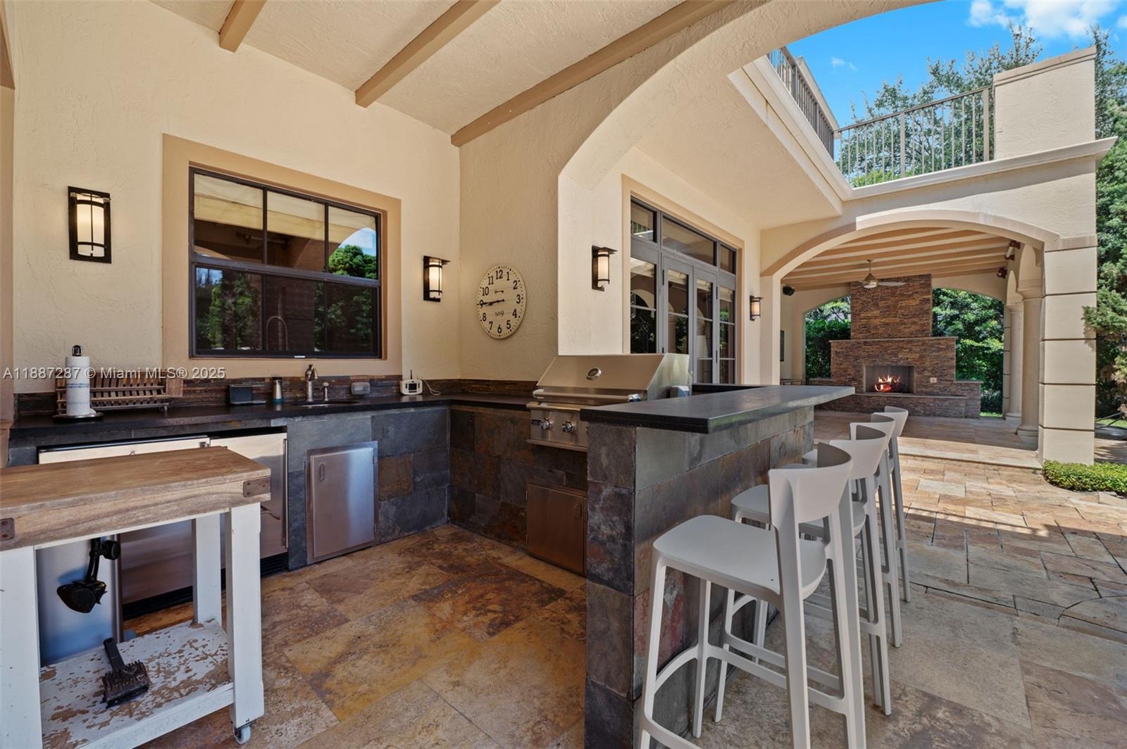 9601 SW 60th Ct Pinecrest, FL 33156