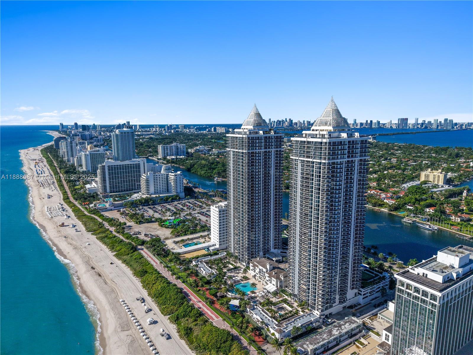 image Blue Diamond Condo36