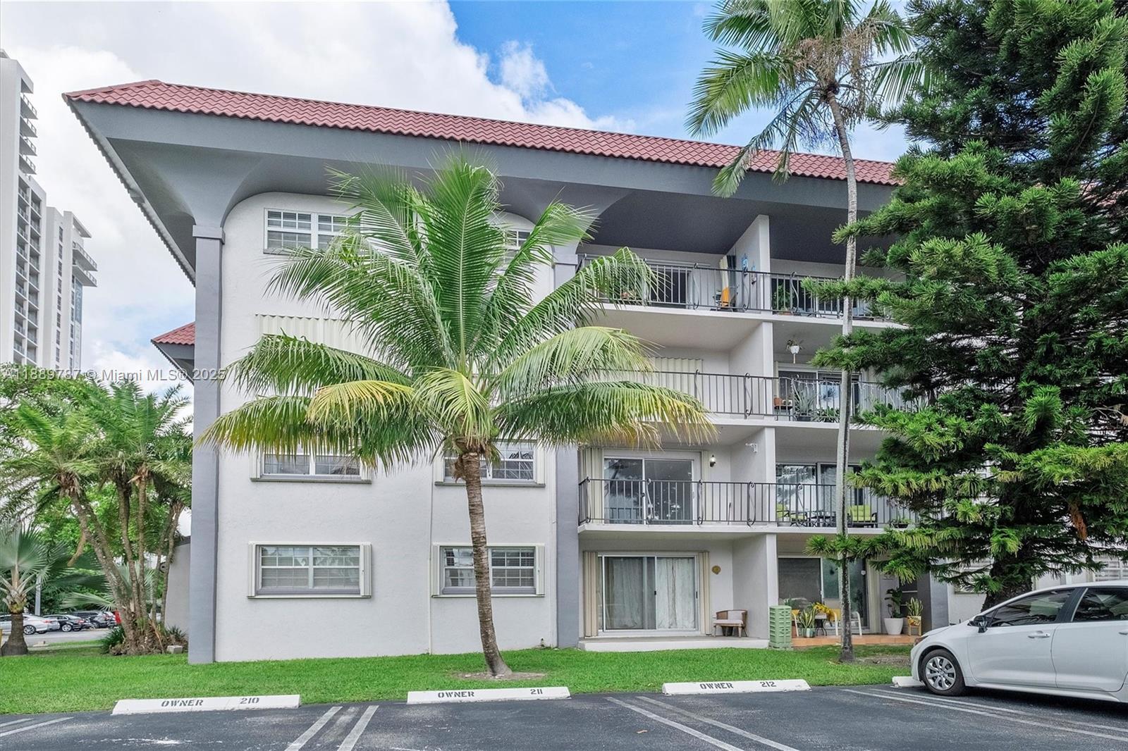 8107 SW 72nd Ave #201E