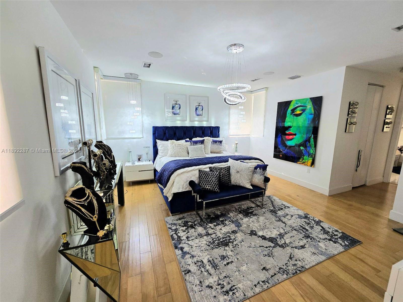 9790 NW 75th St Doral, FL 33178