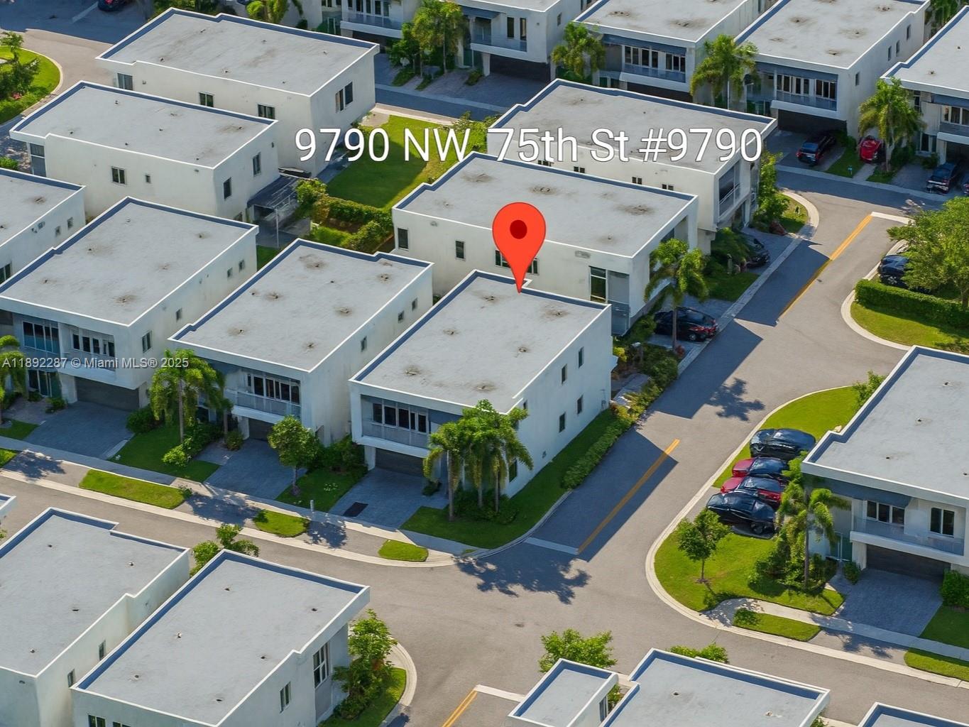 9790 NW 75th St Doral, FL 33178