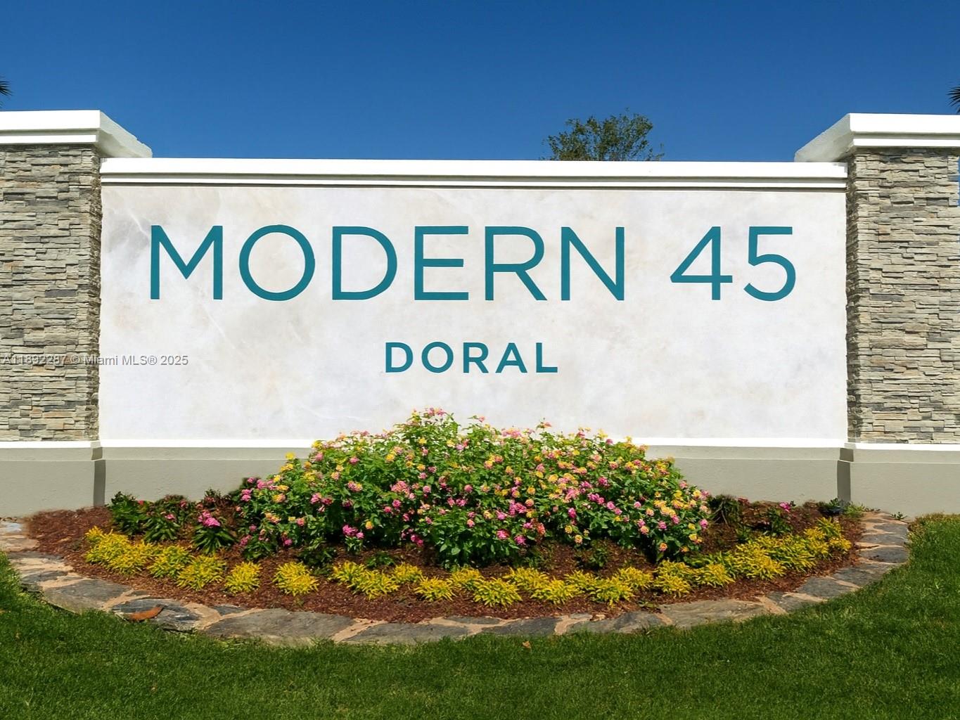 9790 NW 75th St Doral, FL 33178