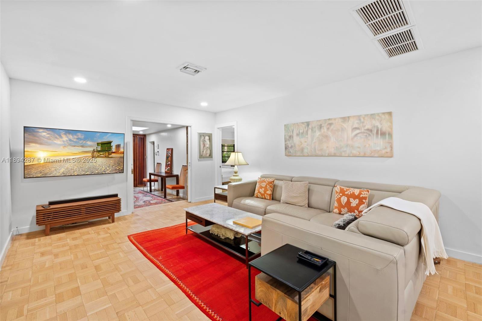 4590 Adams Ave Miami Beach, FL 33140