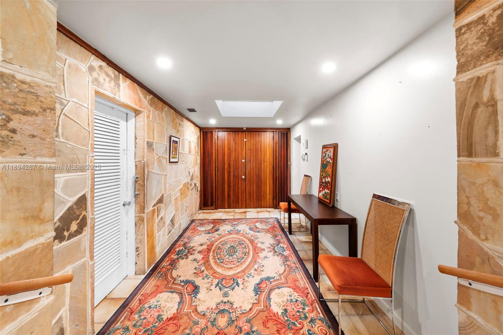 4590 Adams Ave Miami Beach, FL 33140