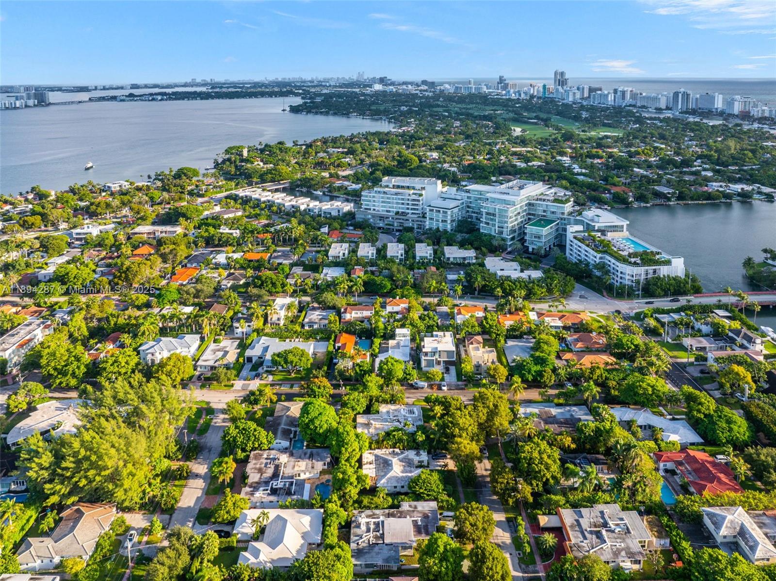 4590 Adams Ave Miami Beach, FL 33140