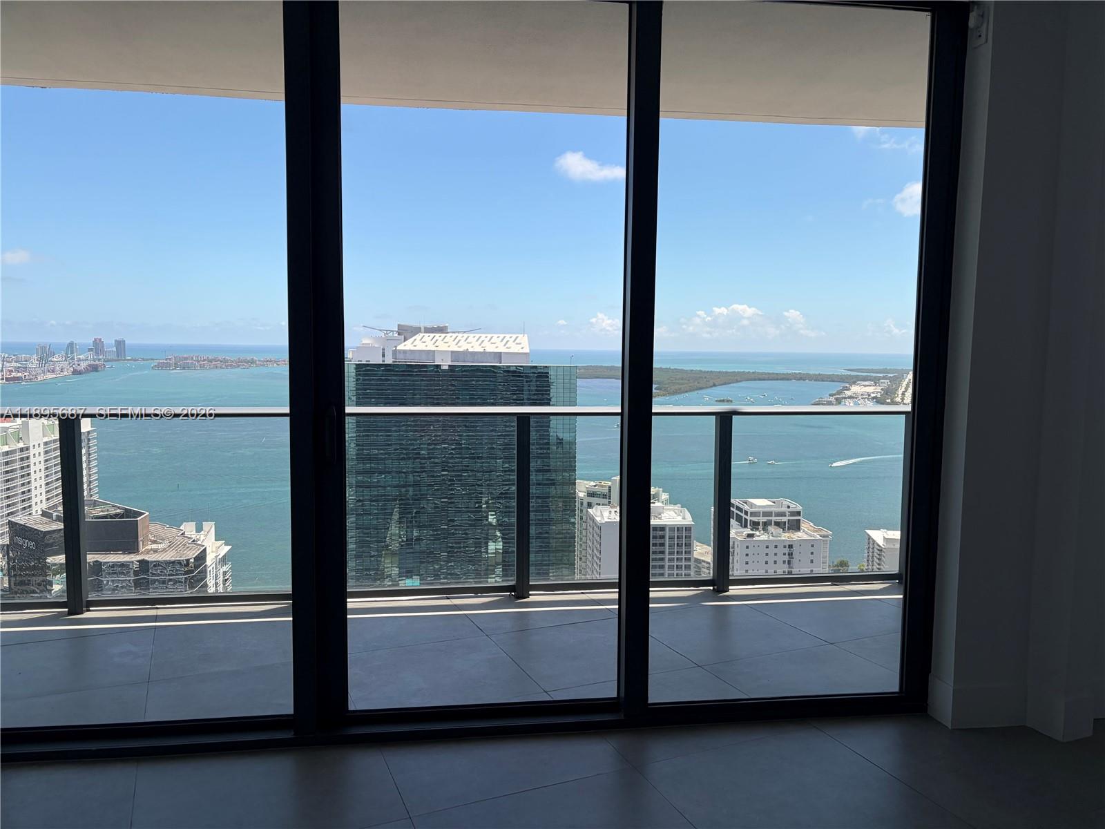image Dua Miami (SLS Brickell)23