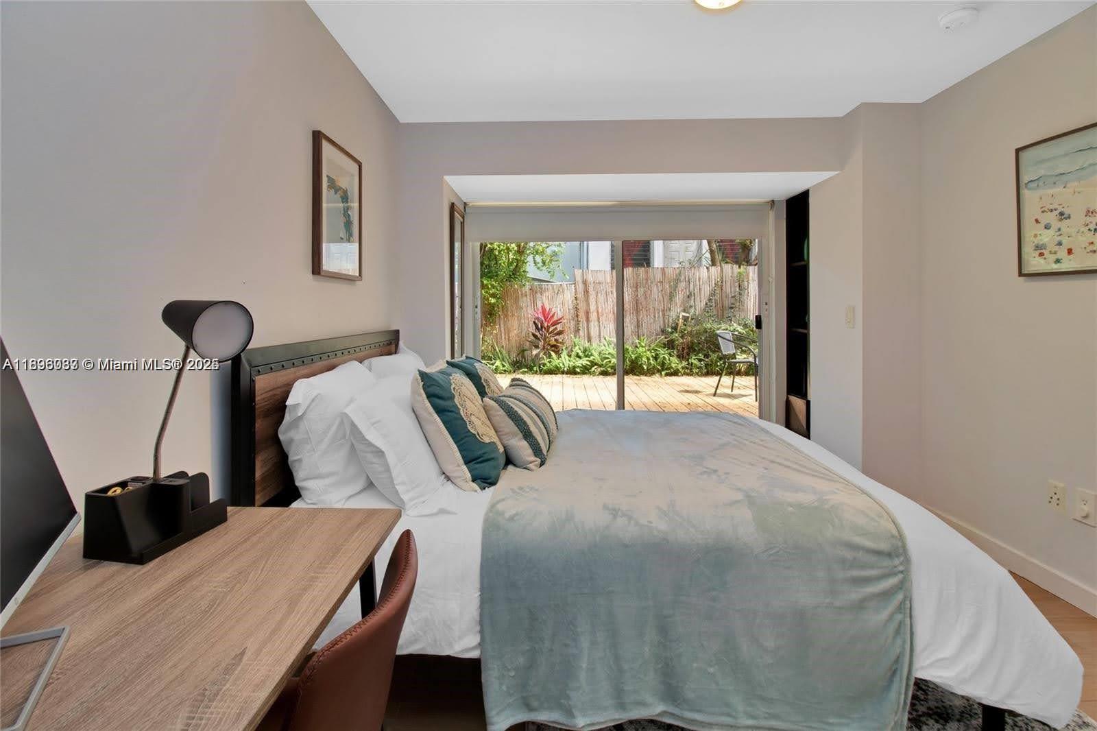 833 W 39th St #5 Miami Beach, FL 33140