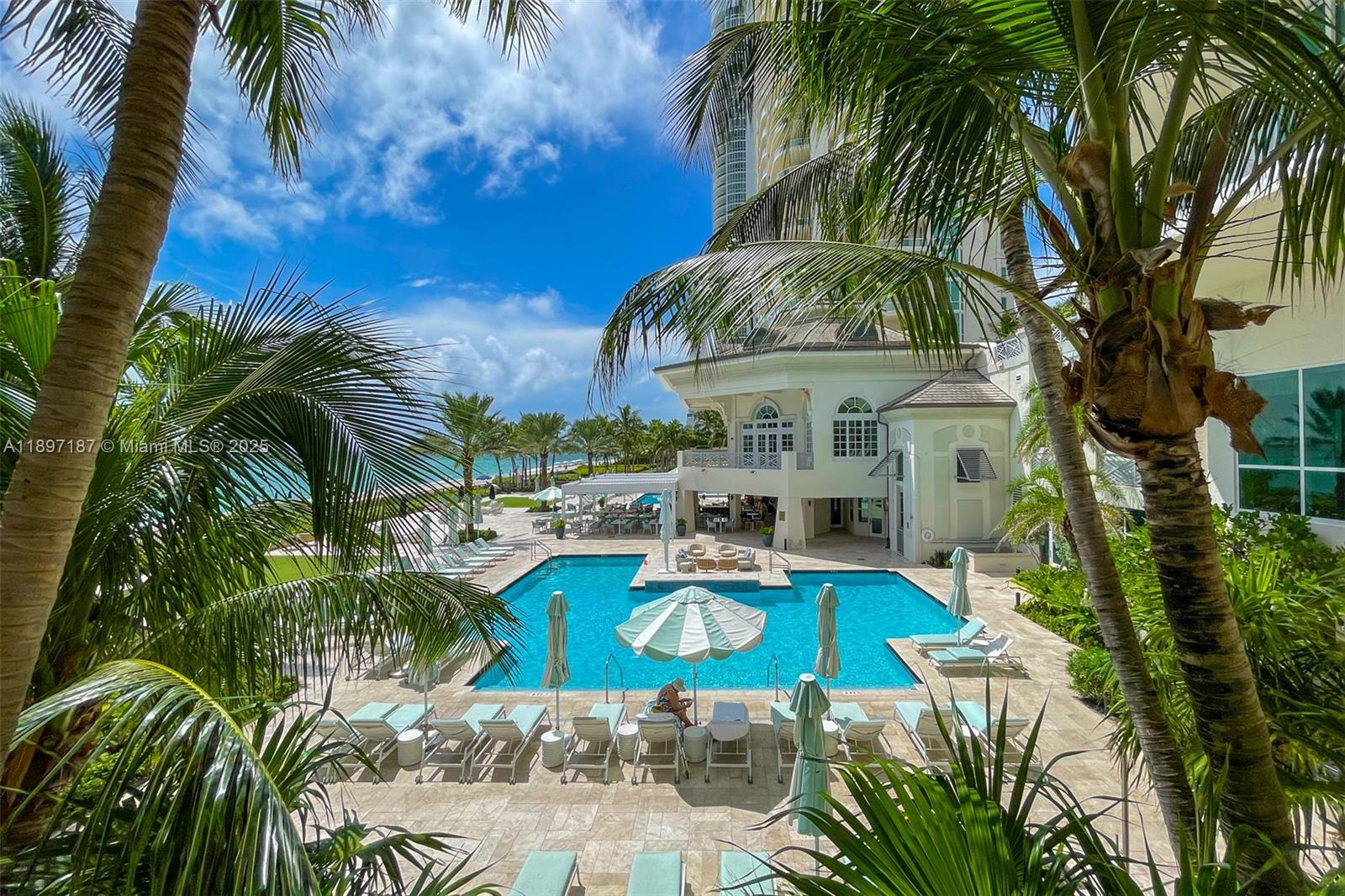 16047 Collins Ave #3204 Sunny Isles Beach, FL 33160