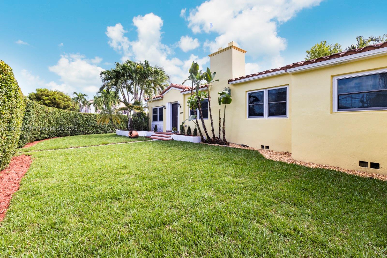 1200 SW 18th St Miami, FL 33145