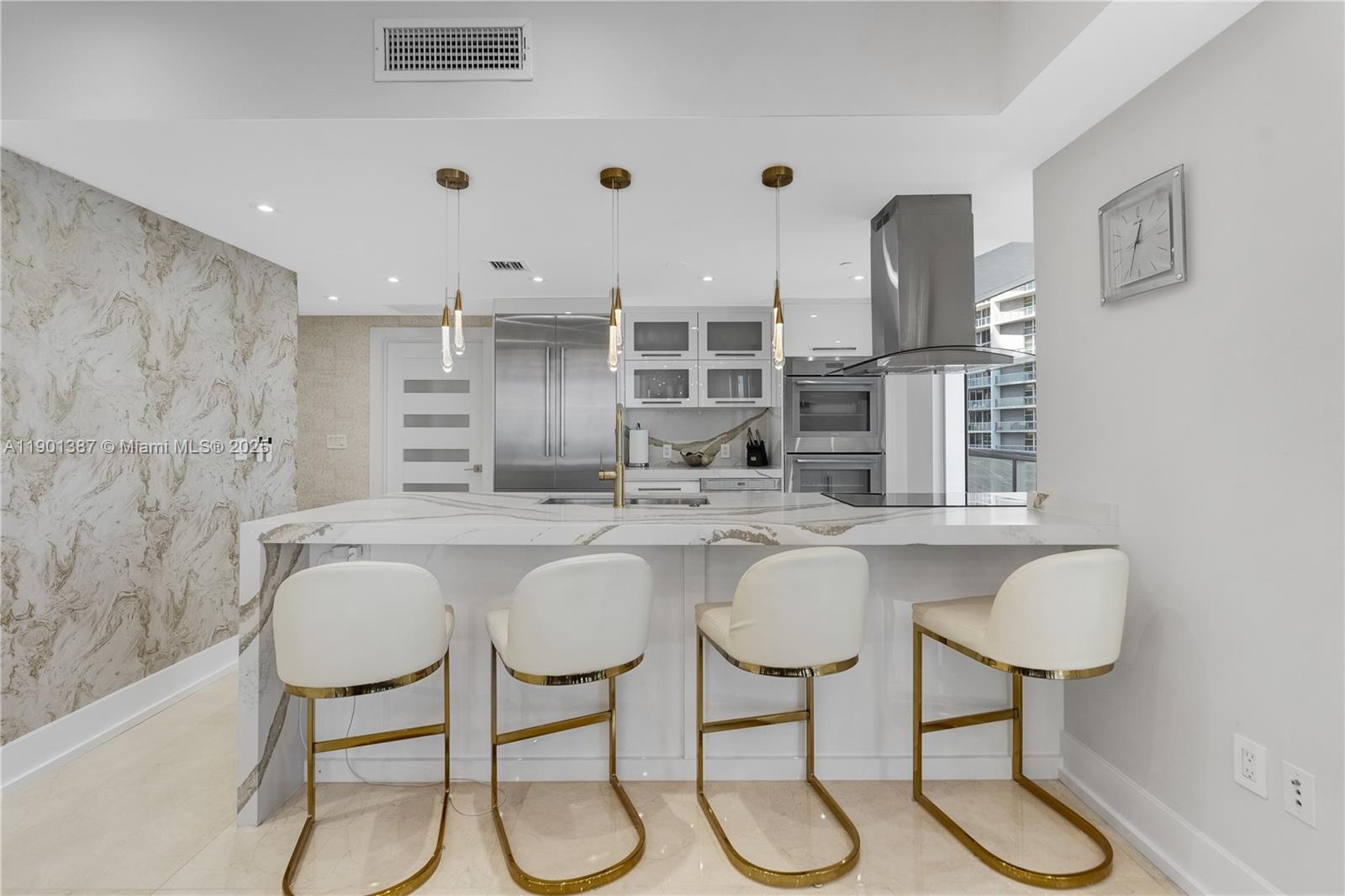 image Icon Brickell No Two10