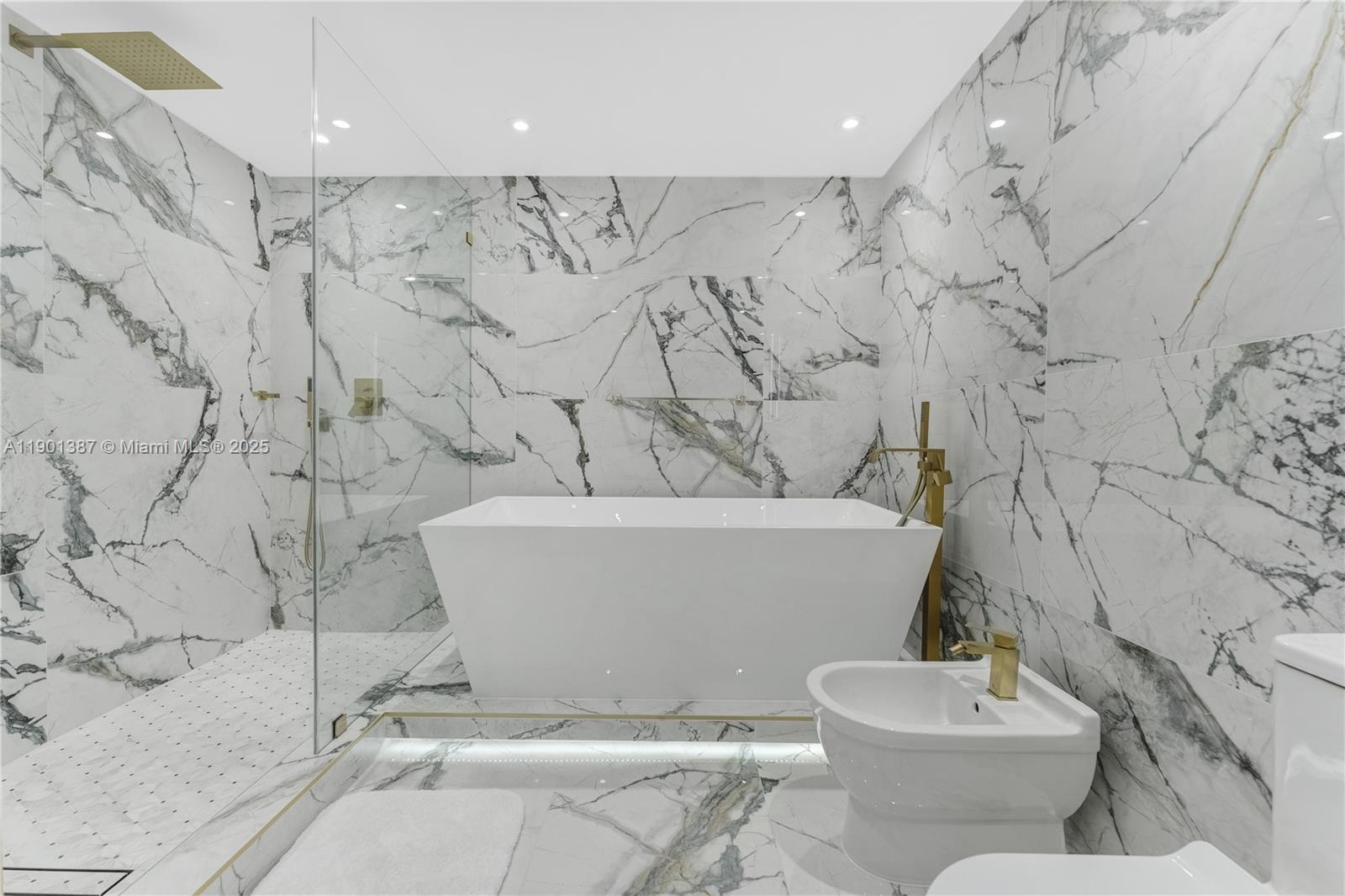 image Icon Brickell No Two18