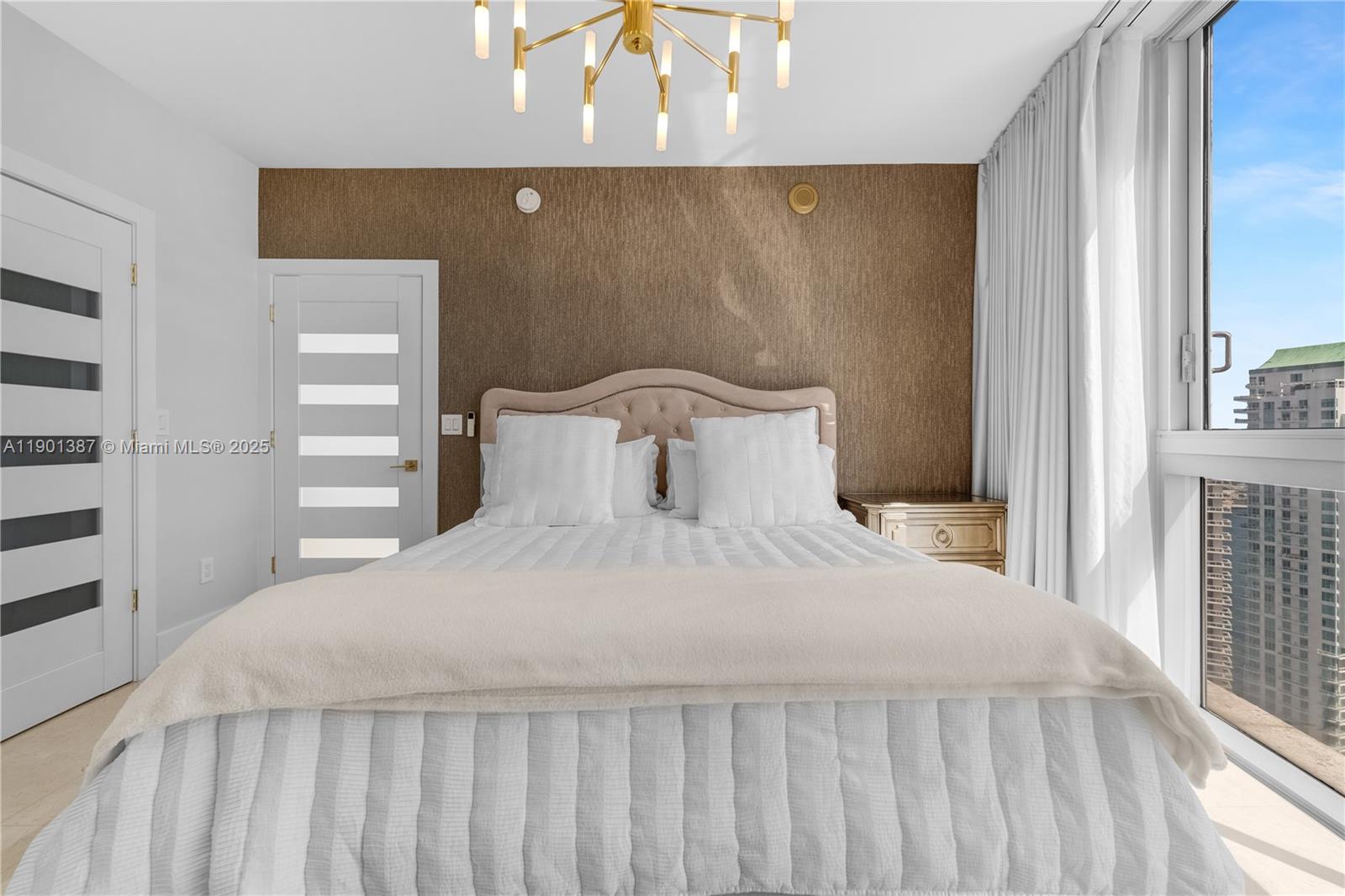 image Icon Brickell No Two21