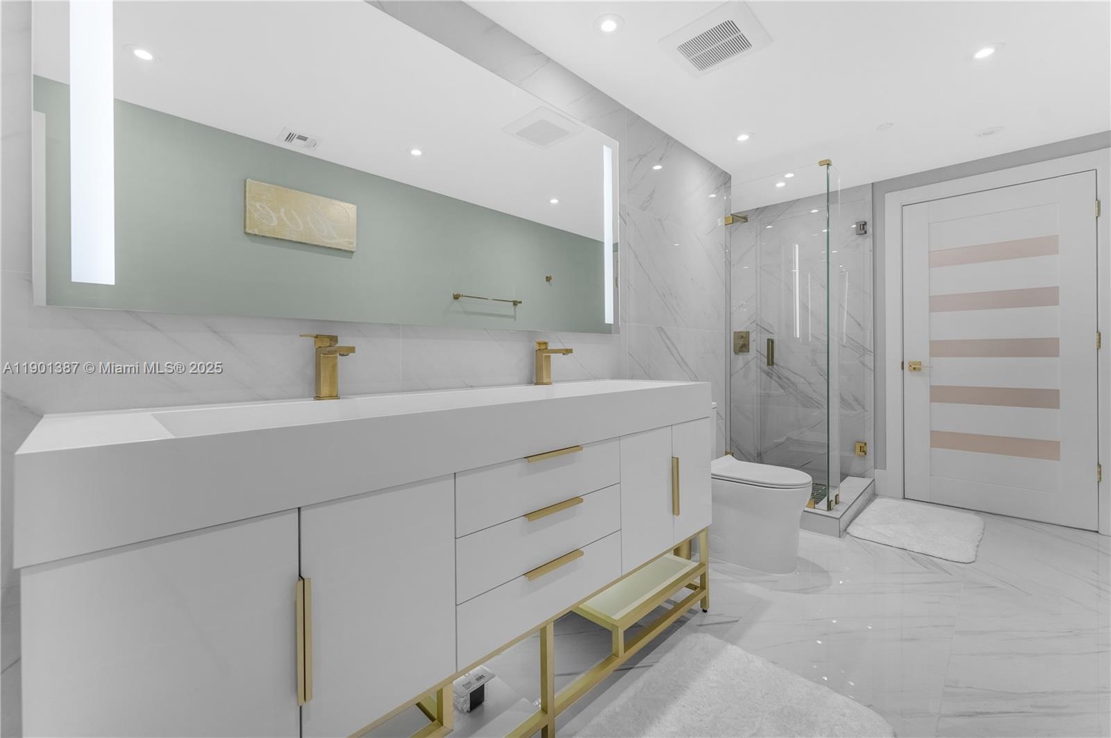 image Icon Brickell No Two25