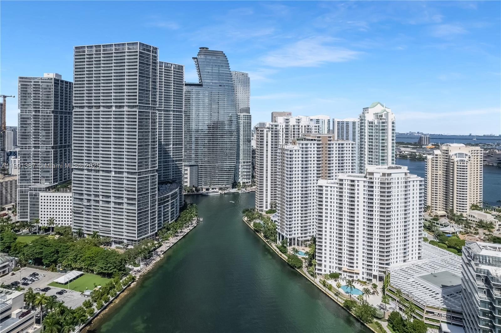 image Icon Brickell No Two31