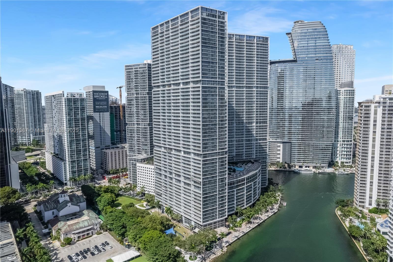 image Icon Brickell No Two33