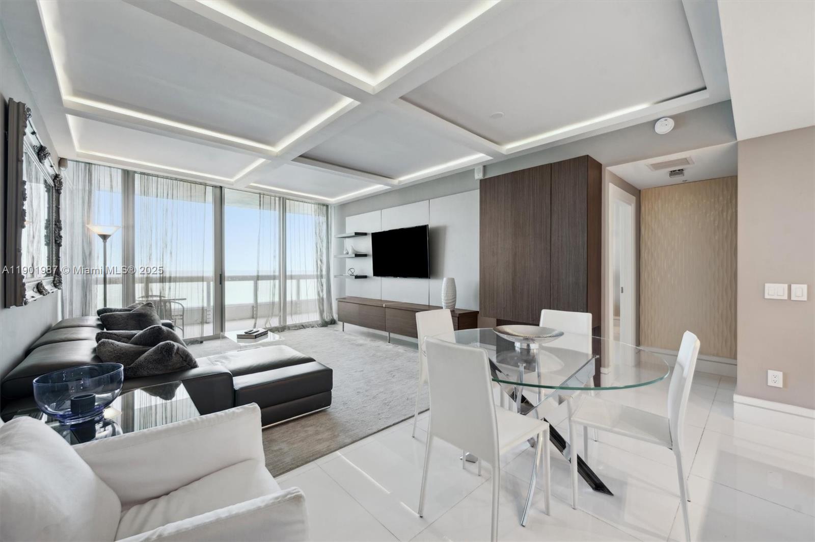 6899 Collins Ave #702 Miami Beach, FL 33141