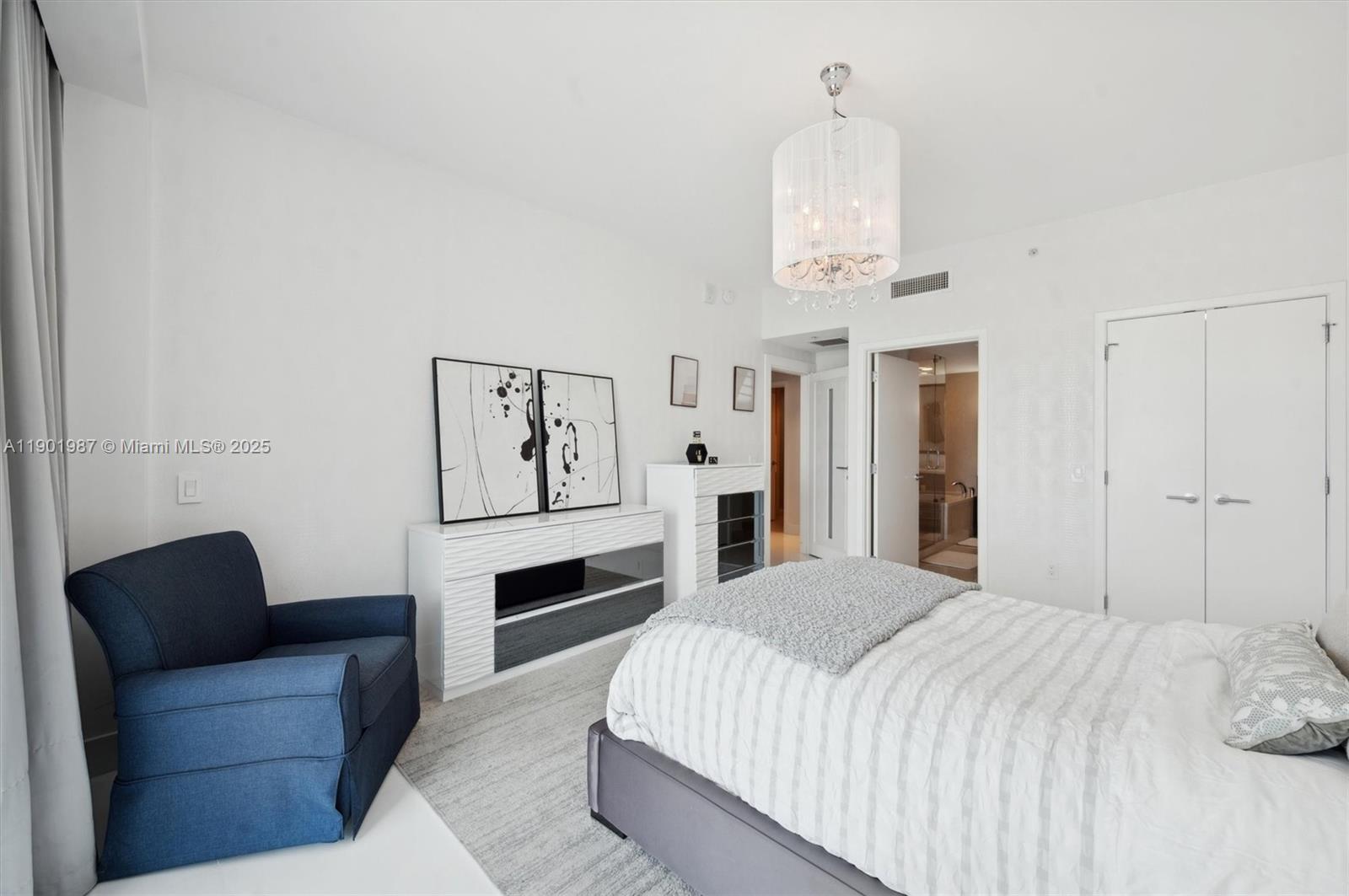 6899 Collins Ave #702 Miami Beach, FL 33141