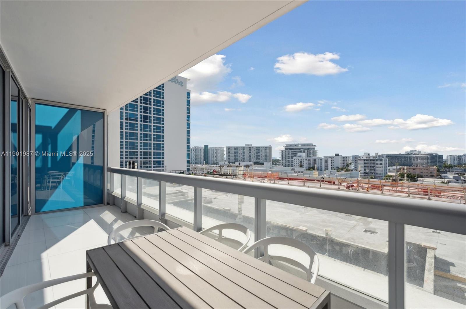 6899 Collins Ave #702 Miami Beach, FL 33141