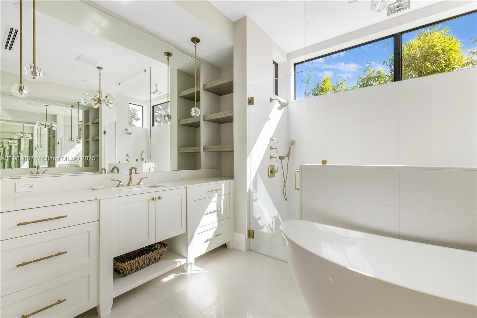 2605 Castilla Isle Fort Lauderdale, FL 33301