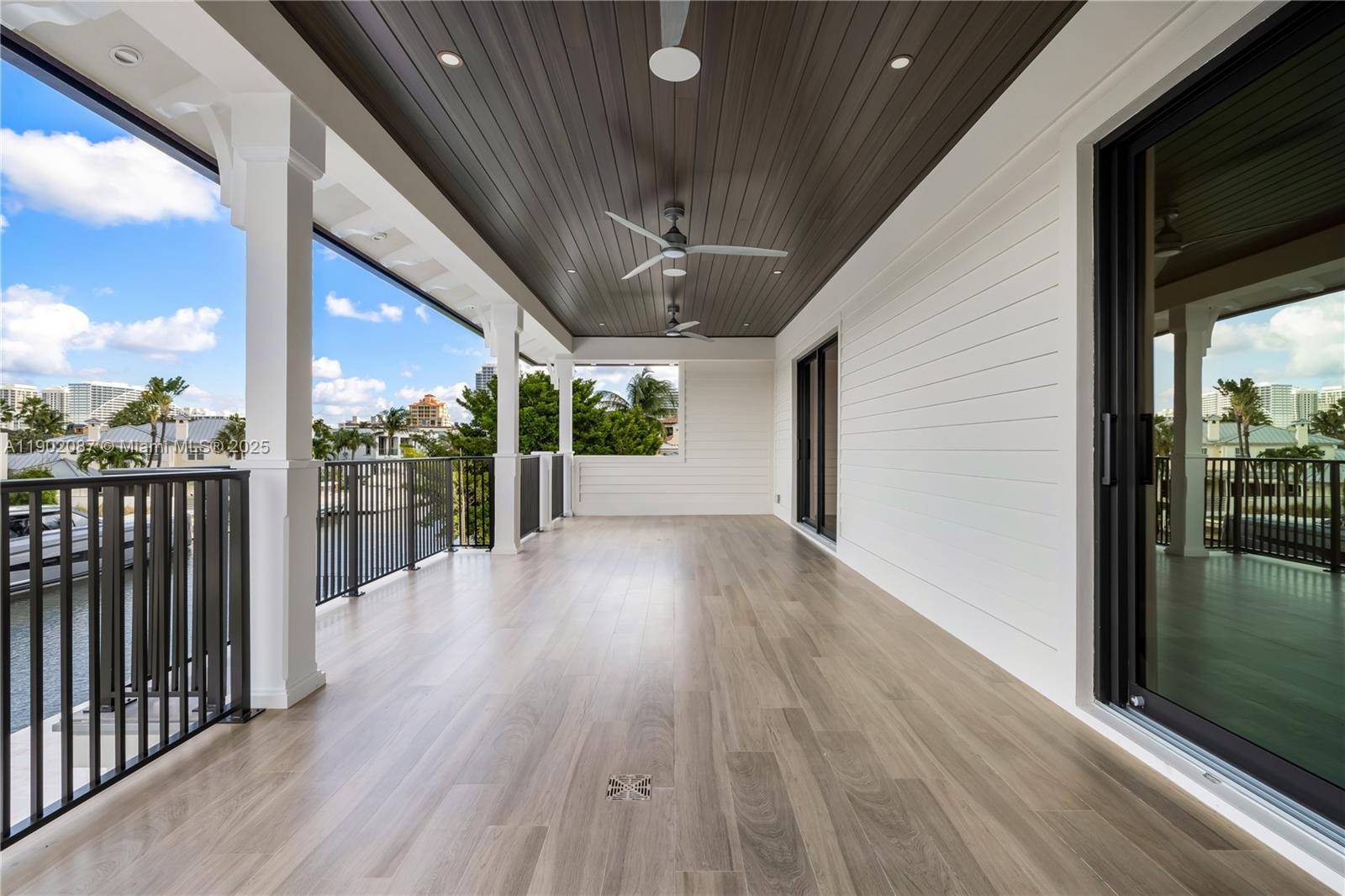 2605 Castilla Isle Fort Lauderdale, FL 33301