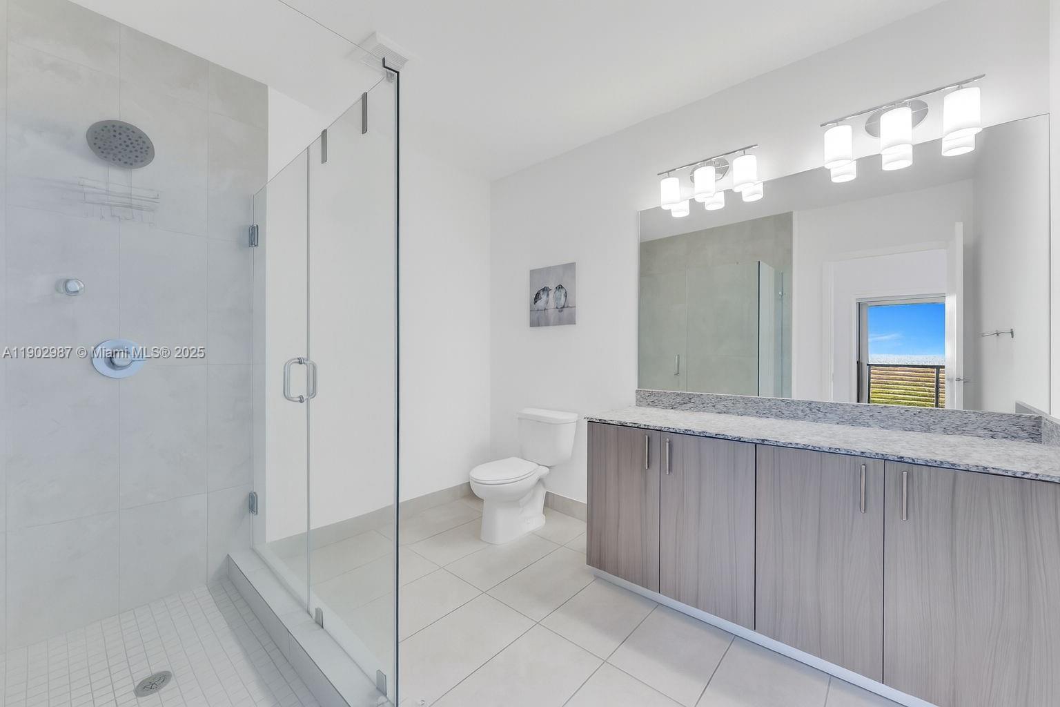 5350 NW 84th Ave #1905 Doral, FL 33166