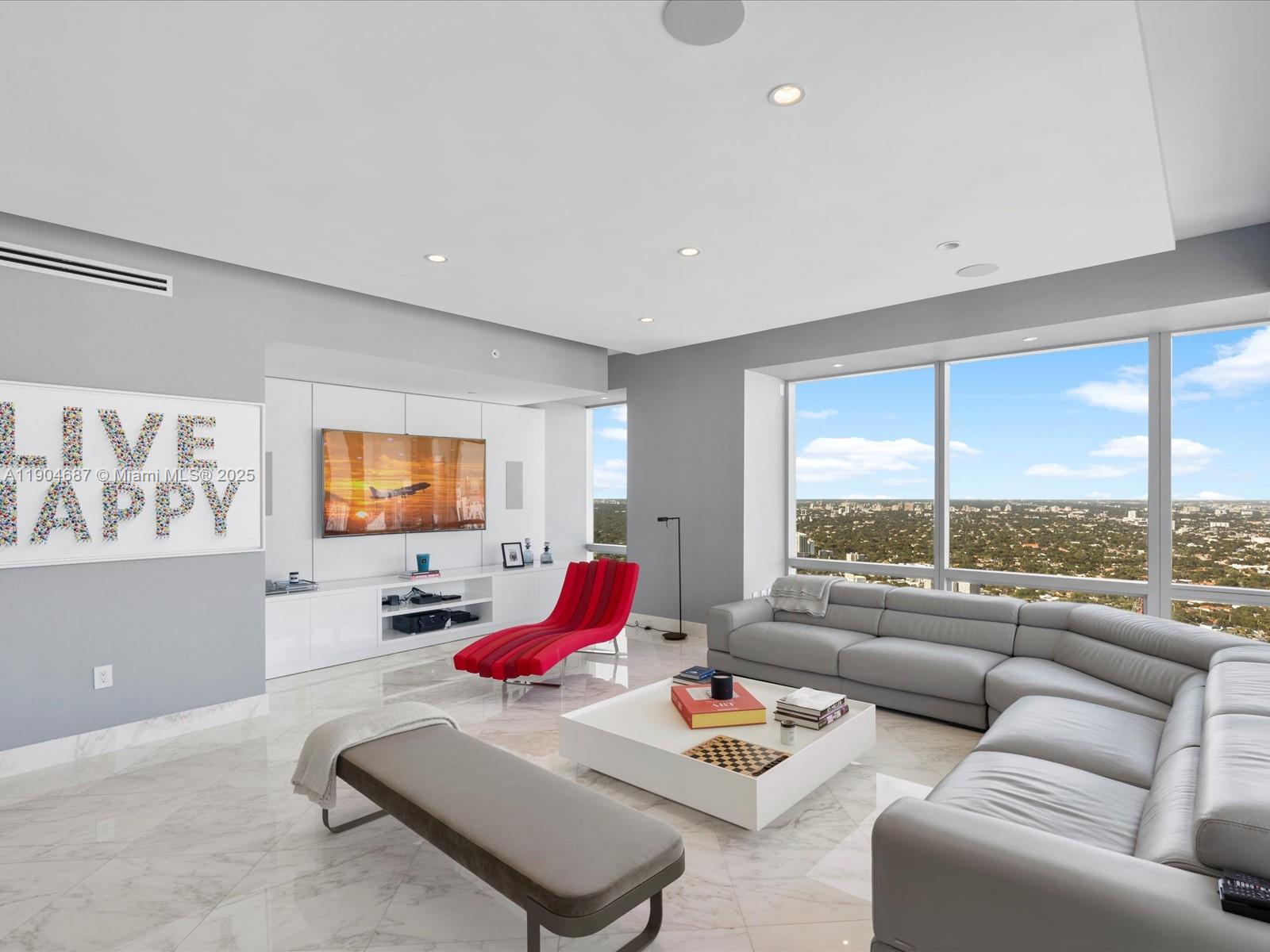 1425 Brickell Ave #52BC Miami, FL 33131