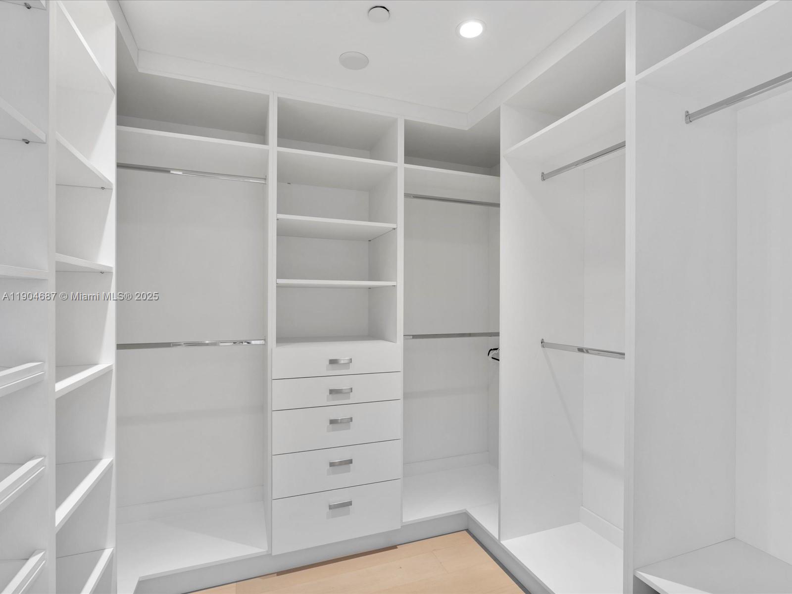 1425 Brickell Ave #52BC Miami, FL 33131