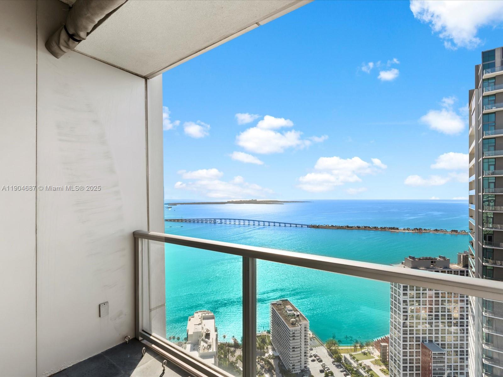 1425 Brickell Ave #52BC Miami, FL 33131