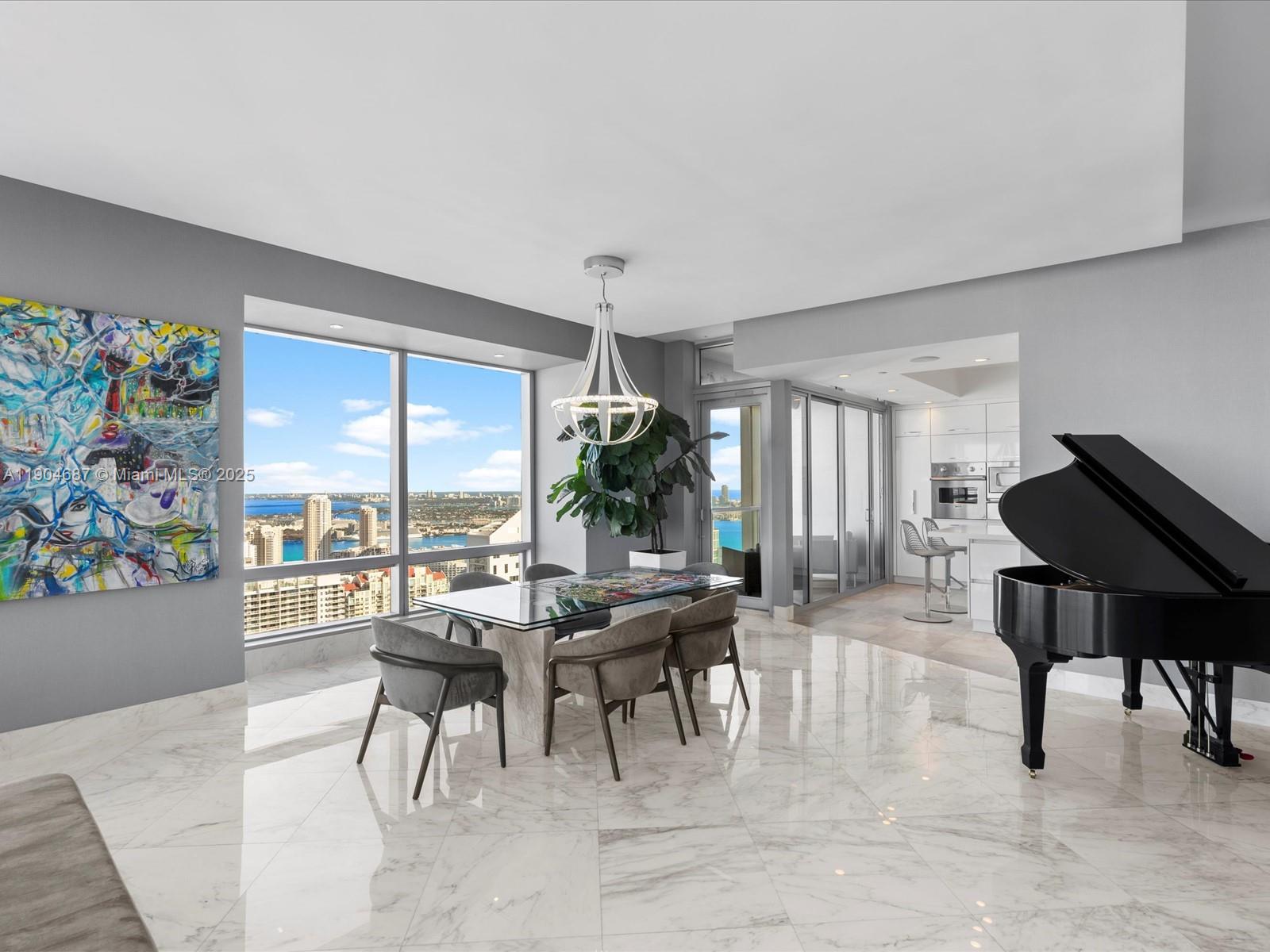 1425 Brickell Ave #52BC Miami, FL 33131