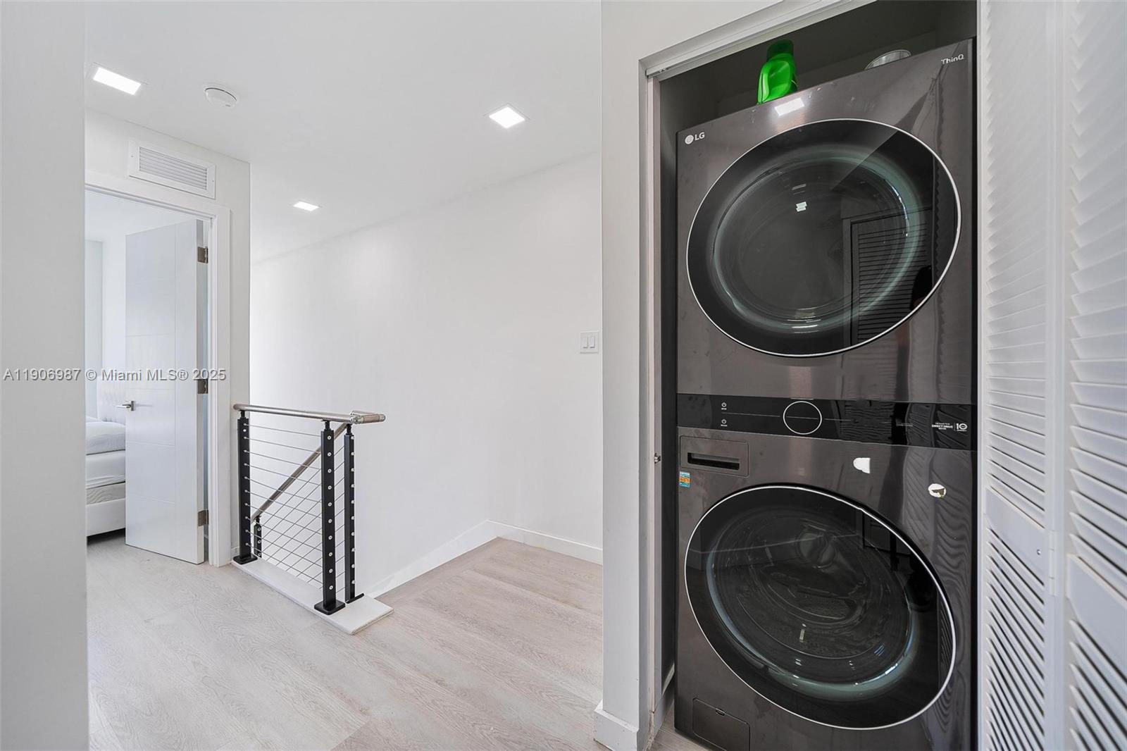 2692 SW 31st Ave Miami, FL 33133