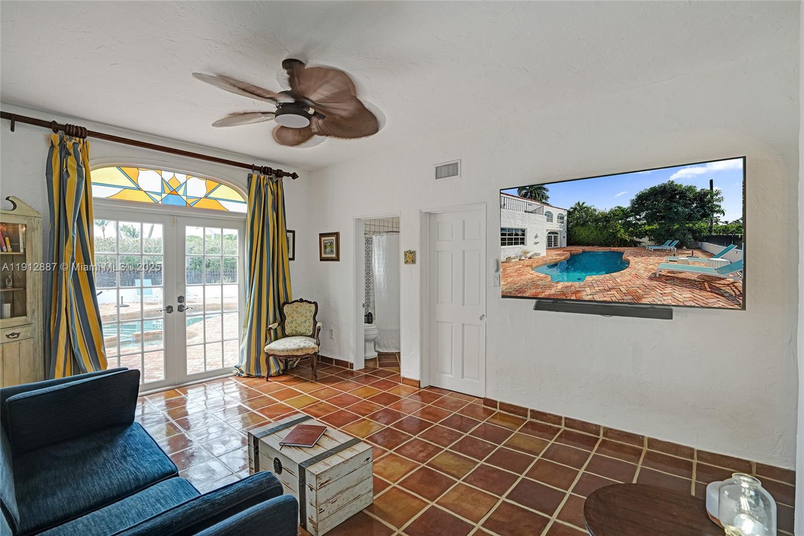 5252 La Gorce Dr Miami Beach, FL 33140