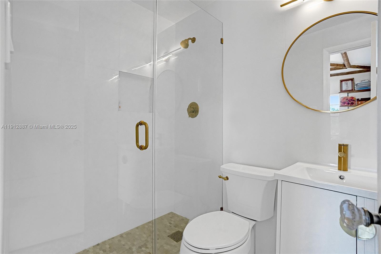 5252 La Gorce Dr Miami Beach, FL 33140