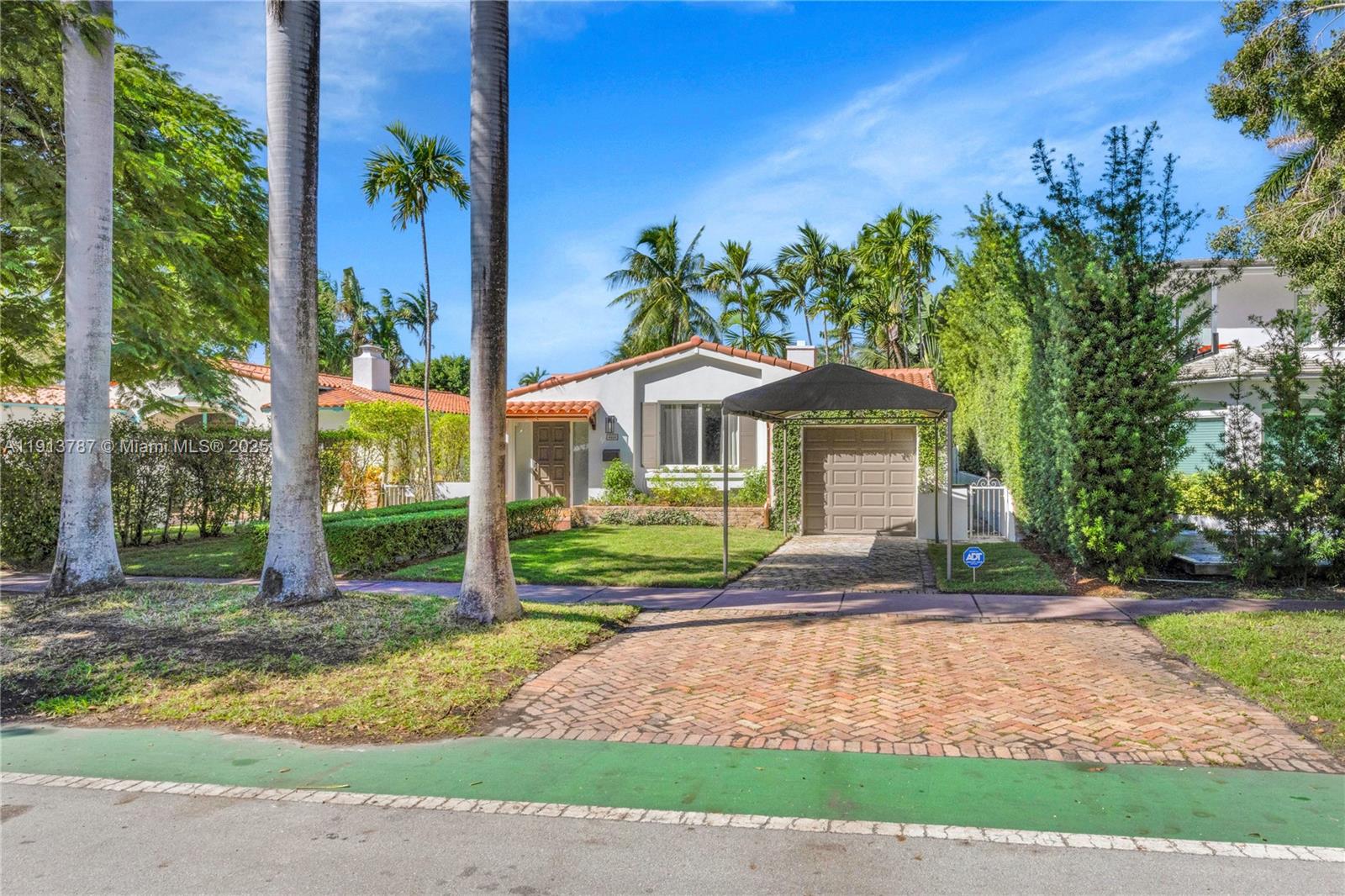 4484 Royal Palm Ave Miami Beach, FL 33140
