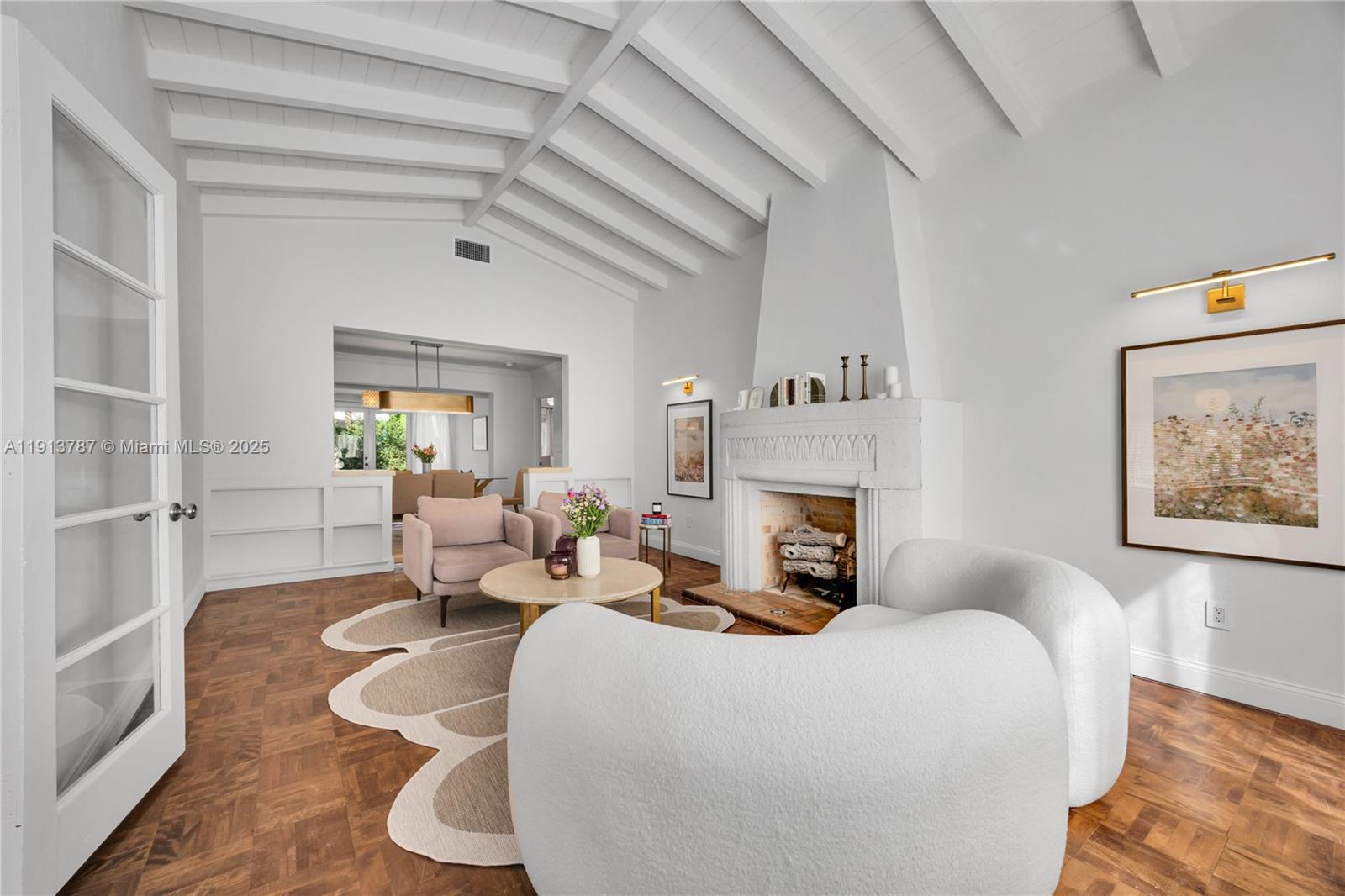 4484 Royal Palm Ave Miami Beach, FL 33140