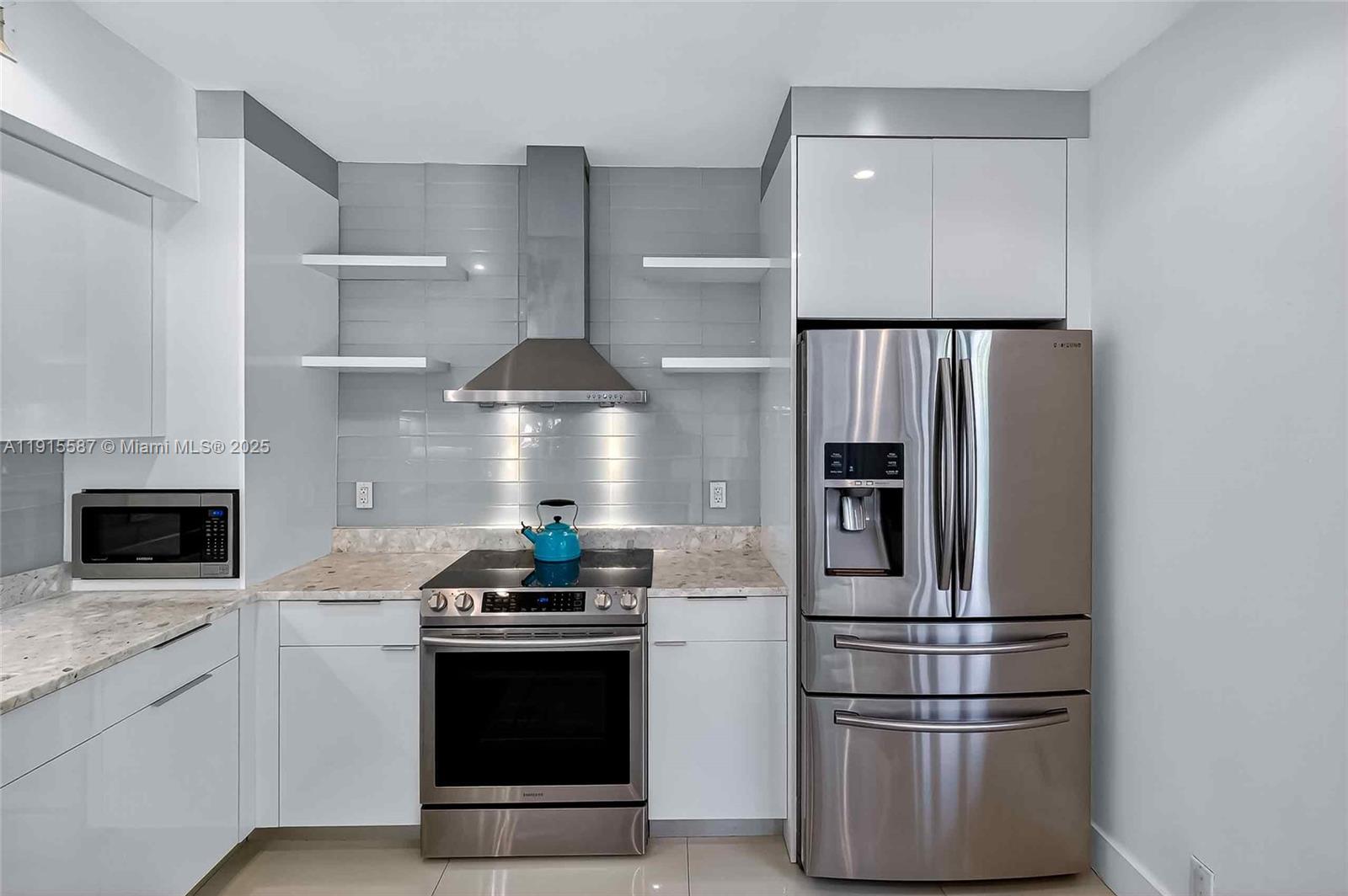 1017 NE 95th St Miami Shores, FL 33138